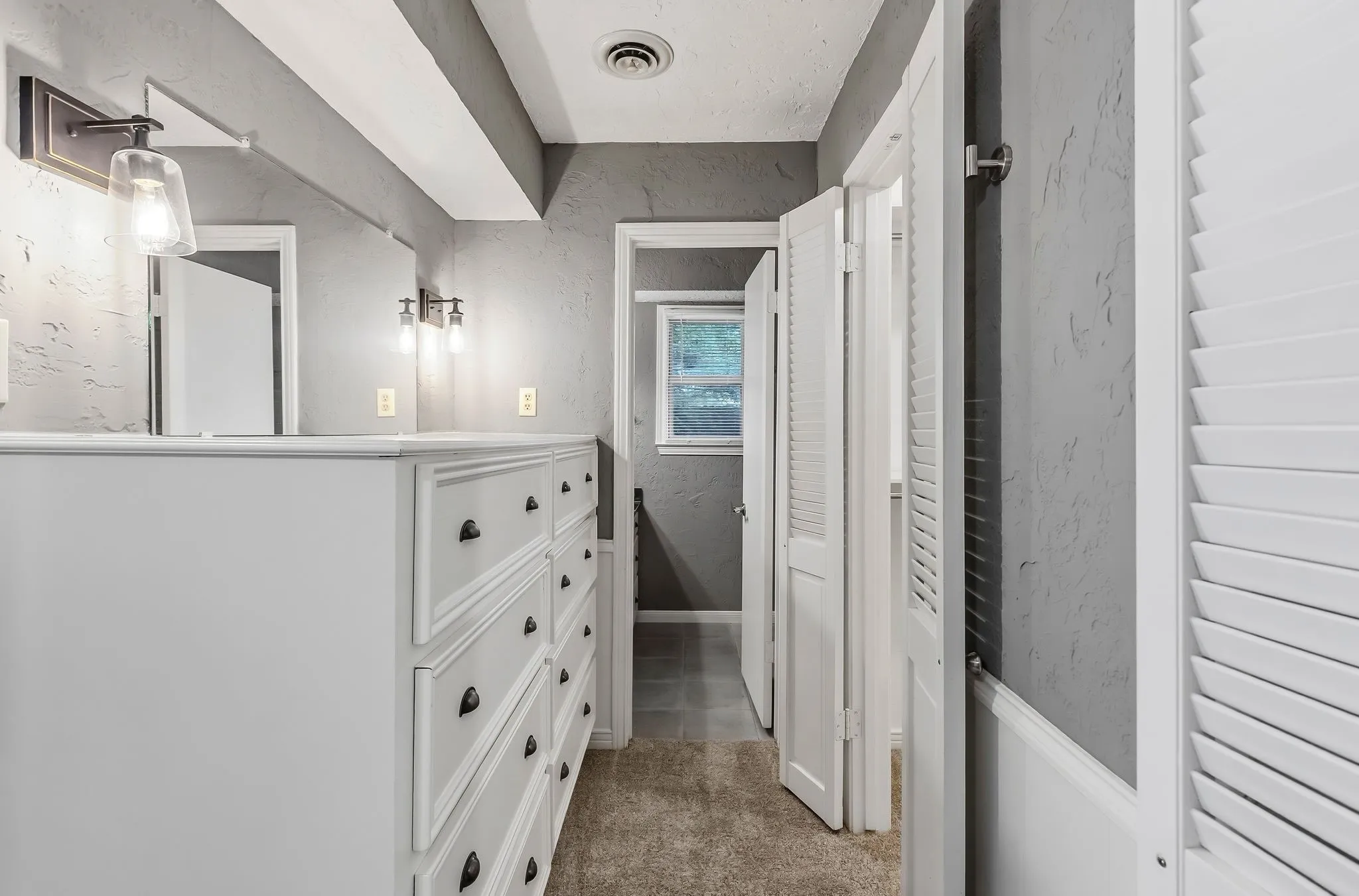 BUILT IN DRESSER IN DRESSING AREA