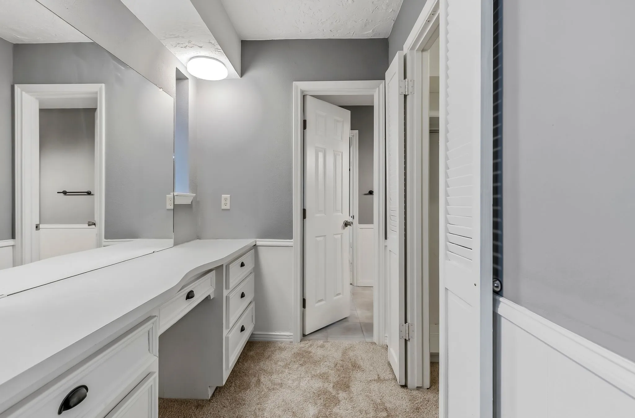 VANITY AREA FOR BEDROOM 2