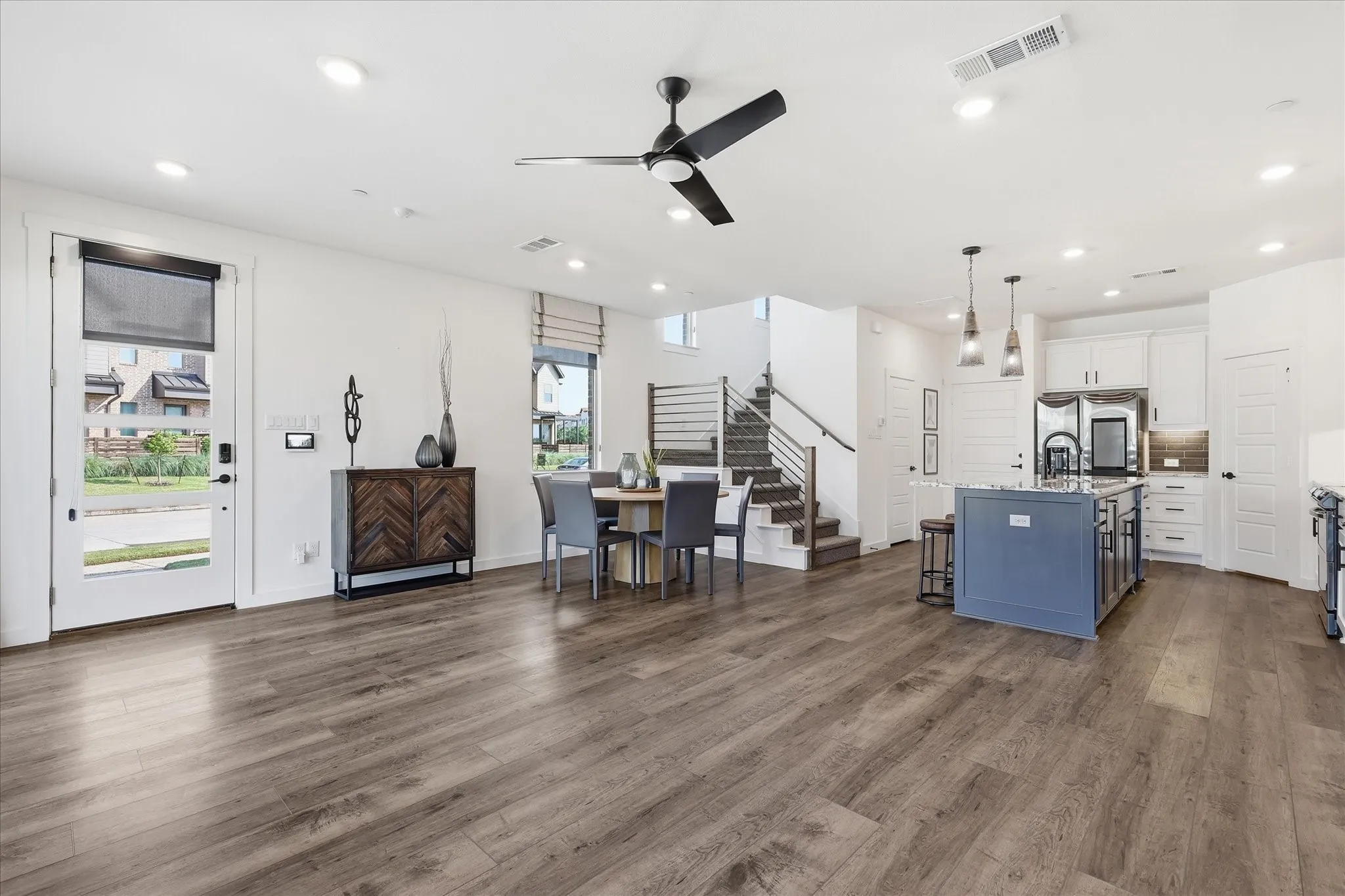 All Furniture and Accessories Included
