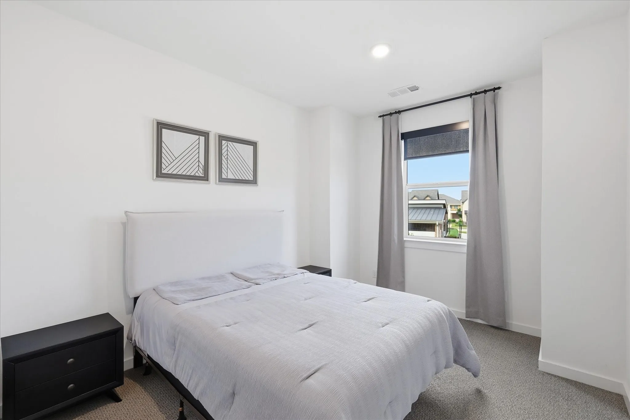 Guest Bedroom #1