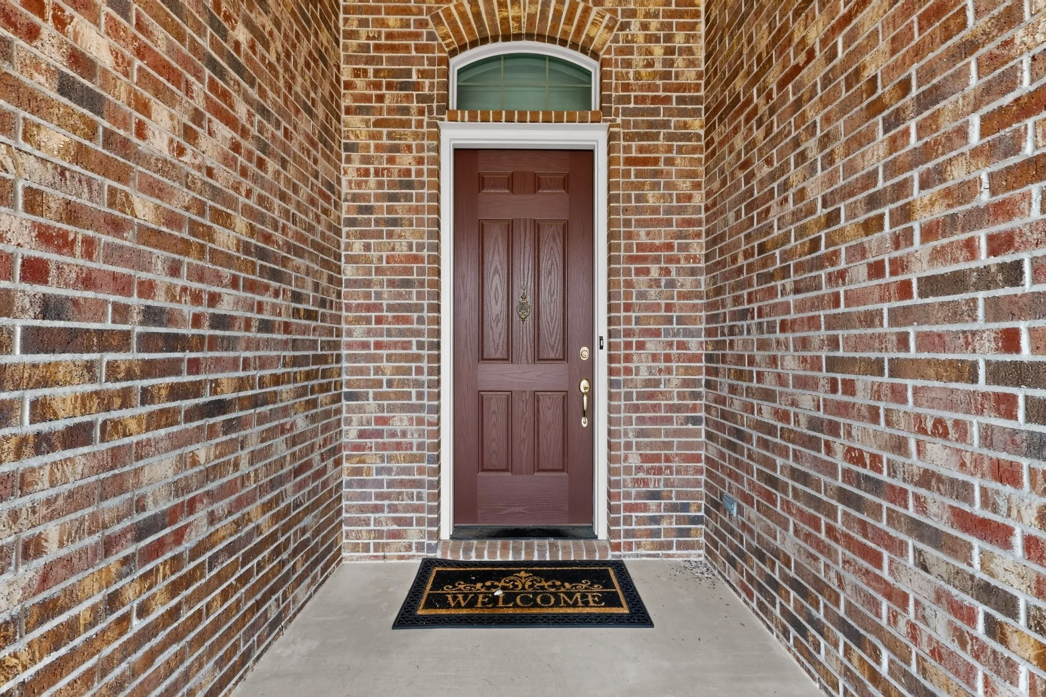 Single Family Residence For Sale in Denton County , 8008 American Way, Denton, Texas 76207, 3 Bedroom, 4 Bathroom, 3 Garage spaces, 3,269 Sqft, built in 2020, Preowned, mls#21249357, Real Estate Agent in Denton, Homes For Sale in Denton county, Homes For Sale in Denton, Realtor in Denton Texas, Real Estate Brokerage Independent Realty Texas, Luminita Cordes Realtor
