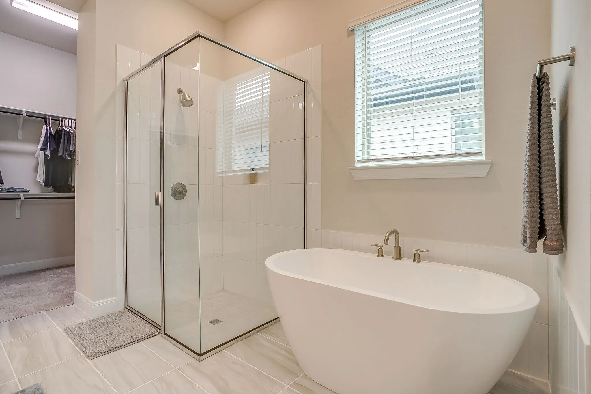 Single Family Residence For Sale in Denton County , 1704 Friendship Lane, Argyle, Texas 76226, 4 Bedroom, 3 Bathroom, 2 Garage spaces, 2,547 Sqft, built in 2024, mls#21250814, Real Estate Agent in Argyle, Homes For Sale in Denton county, Homes For Sale in Argyle, Realtor in Argyle Texas, Real Estate Brokerage Independent Realty Texas, Luminita Cordes Realtor