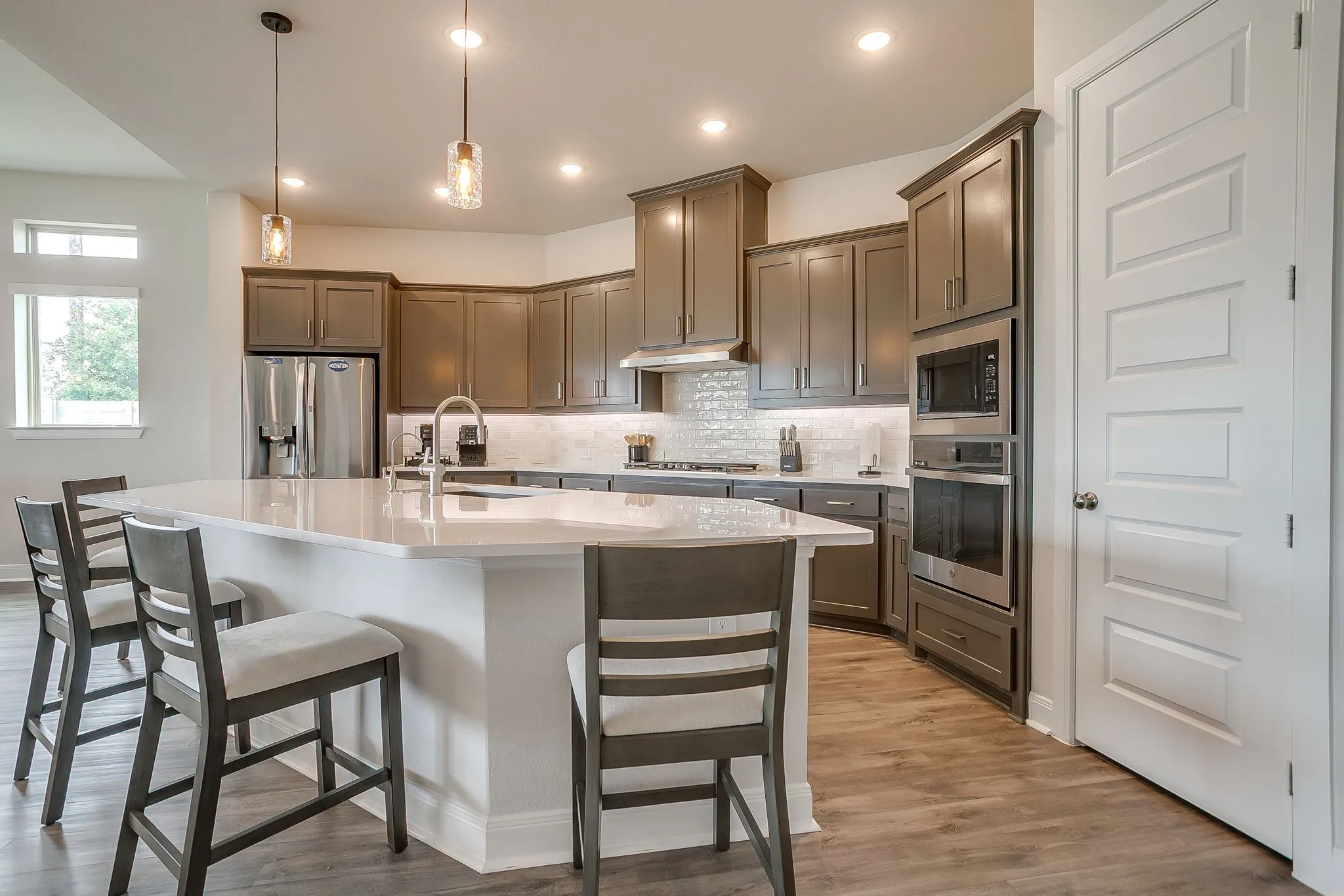 Single Family Residence For Sale in Denton County , 1704 Friendship Lane, Argyle, Texas 76226, 4 Bedroom, 3 Bathroom, 2 Garage spaces, 2,547 Sqft, built in 2024, mls#21250814, Real Estate Agent in Argyle, Homes For Sale in Denton county, Homes For Sale in Argyle, Realtor in Argyle Texas, Real Estate Brokerage Independent Realty Texas, Luminita Cordes Realtor
