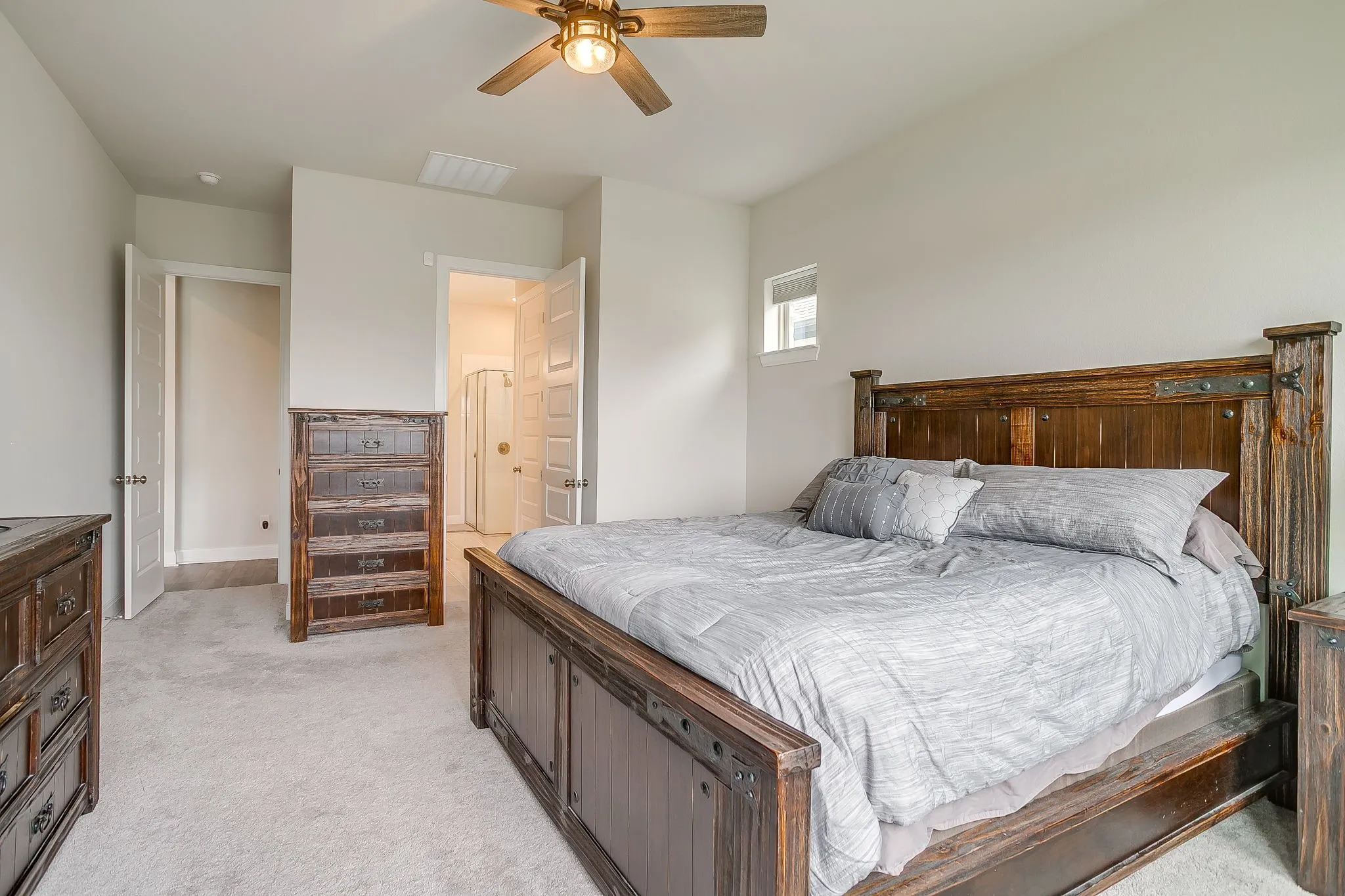 Single Family Residence For Sale in Denton County , 1704 Friendship Lane, Argyle, Texas 76226, 4 Bedroom, 3 Bathroom, 2 Garage spaces, 2,547 Sqft, built in 2024, mls#21250814, Real Estate Agent in Argyle, Homes For Sale in Denton county, Homes For Sale in Argyle, Realtor in Argyle Texas, Real Estate Brokerage Independent Realty Texas, Luminita Cordes Realtor