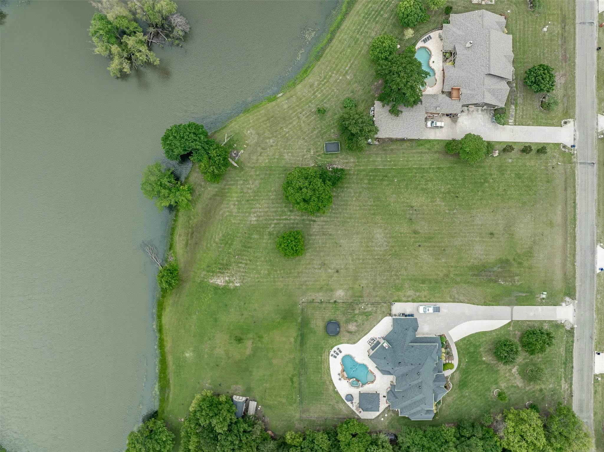 Unimproved Land For Sale in Grayson County , lot 23 Cypress Point Drive, Gunter, Texas 75058, 0, 0, Garage spaces, 0 Sqft, built in 0, mls#21240341, Real Estate Agent in Gunter, Homes For Sale in Grayson county, Homes For Sale in Gunter, Realtor in Gunter Texas, Real Estate Brokerage Independent Realty Texas, Luminita Cordes Realtor