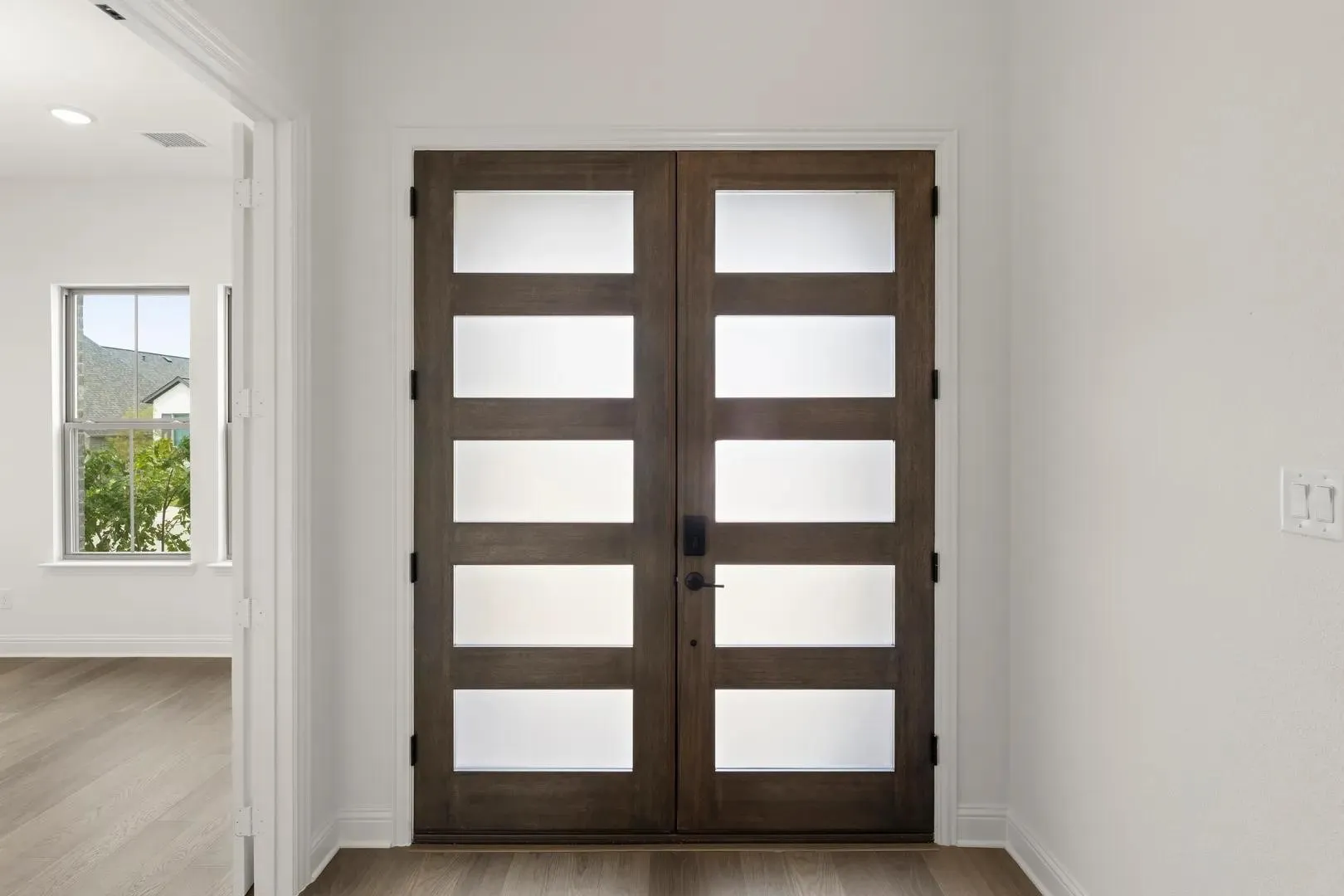 Emilia A Foyer