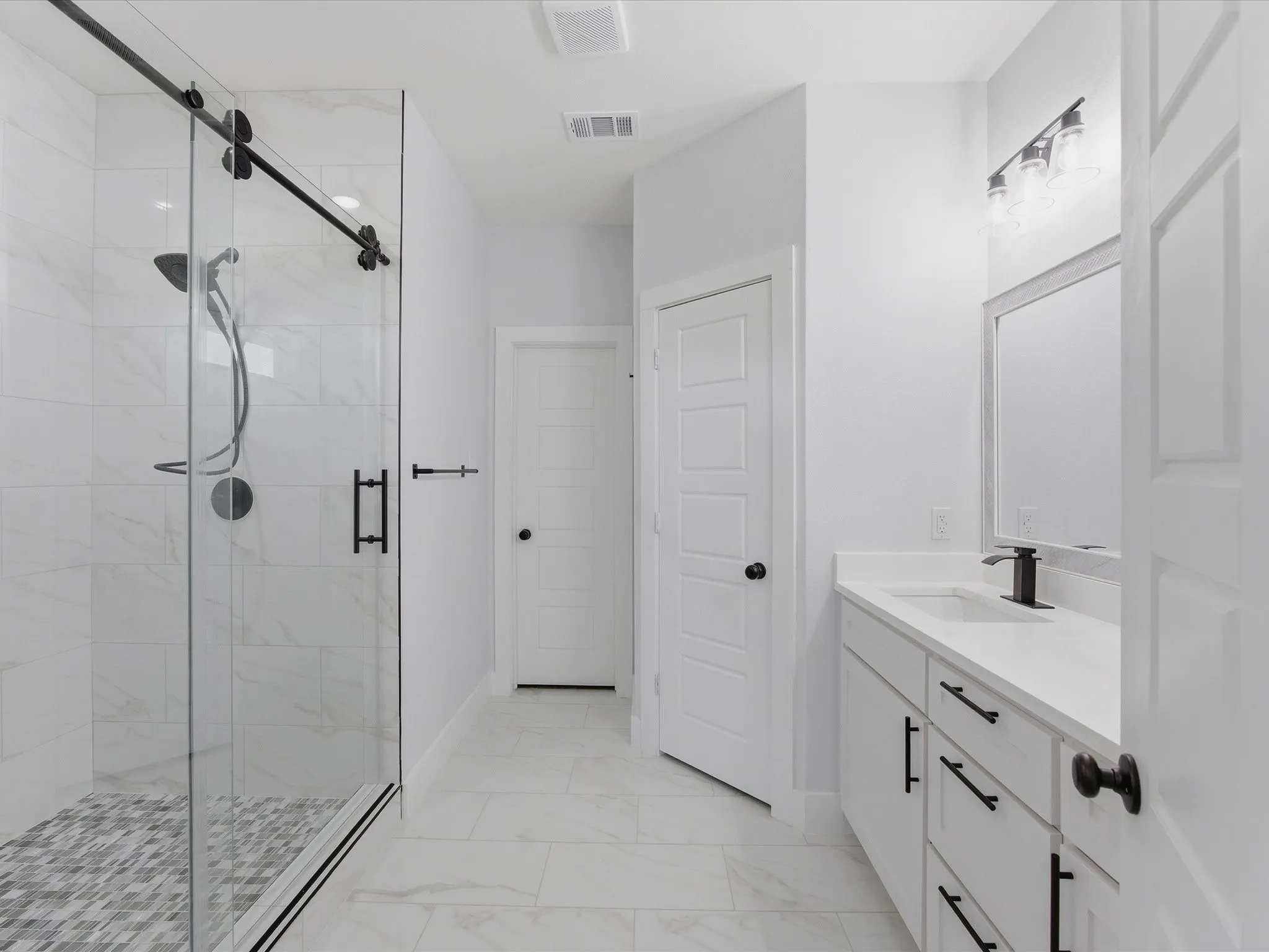 Single Family Residence For Sale in Montague County , 1569 Well Service Road, Bowie, Texas 76230, 3 Bedrooms, 2 Bathrooms, 2 Garage spaces, 1,533 Sqft, built in 2026, New Construction - Complete, Price $545,000, mls#21217722, Real Estate Agent in Bowie, Homes For Sale in Montague county, Homes For Sale in Bowie, Realtor in Bowie Texas, Real Estate Brokerage Independent Realty Texas, Luminita Cordes Realtor