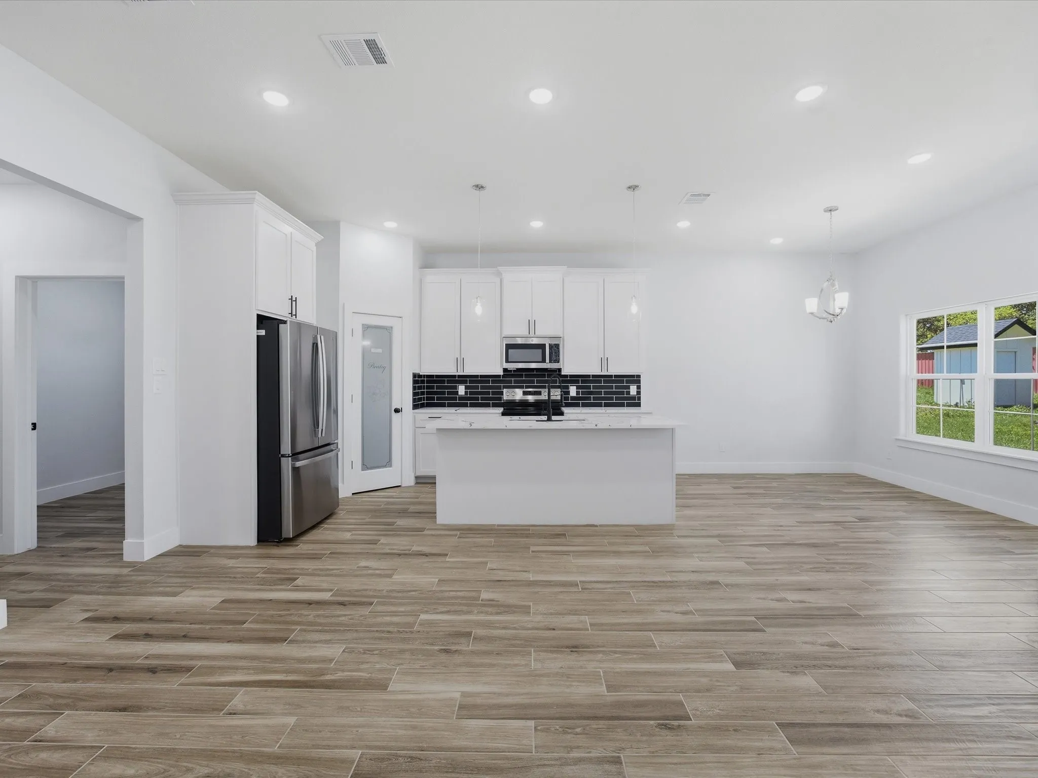 Single Family Residence For Sale in Montague County , 1569 Well Service Road, Bowie, Texas 76230, 3 Bedrooms, 2 Bathrooms, 2 Garage spaces, 1,533 Sqft, built in 2026, New Construction - Complete, Price $545,000, mls#21217722, Real Estate Agent in Bowie, Homes For Sale in Montague county, Homes For Sale in Bowie, Realtor in Bowie Texas, Real Estate Brokerage Independent Realty Texas, Luminita Cordes Realtor