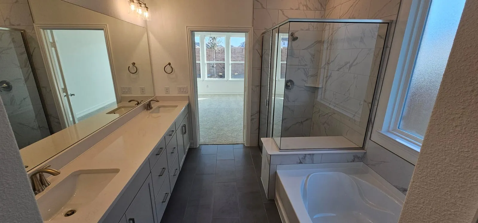 Single Family Residence For Rent in Denton County , 309 Breeds Hill Road, Little Elm, Texas 75068, 5 Bedrooms, 4 Bathrooms, 2 Garage spaces, 3,450 Sqft, built in 2024, Preowned, Price $3,299, mls#21250884, Real Estate Agent in Little Elm, Homes For Rent in Denton county, Homes For Rent in Little Elm, Realtor in Little Elm Texas, Real Estate Brokerage Independent Realty Texas, Luminita Cordes Realtor