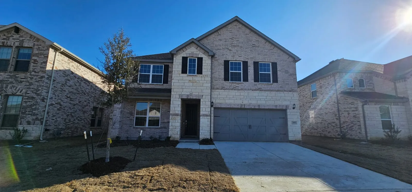 Single Family Residence For Rent in Denton County , 309 Breeds Hill Road, Little Elm, Texas 75068, 5 Bedrooms, 4 Bathrooms, 2 Garage spaces, 3,450 Sqft, built in 2024, Preowned, Price $3,299, mls#21250884, Real Estate Agent in Little Elm, Homes For Rent in Denton county, Homes For Rent in Little Elm, Realtor in Little Elm Texas, Real Estate Brokerage Independent Realty Texas, Luminita Cordes Realtor