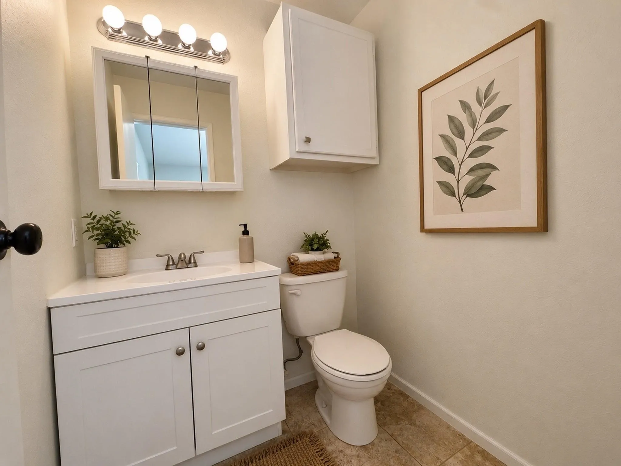 Half bath- primary bedroom