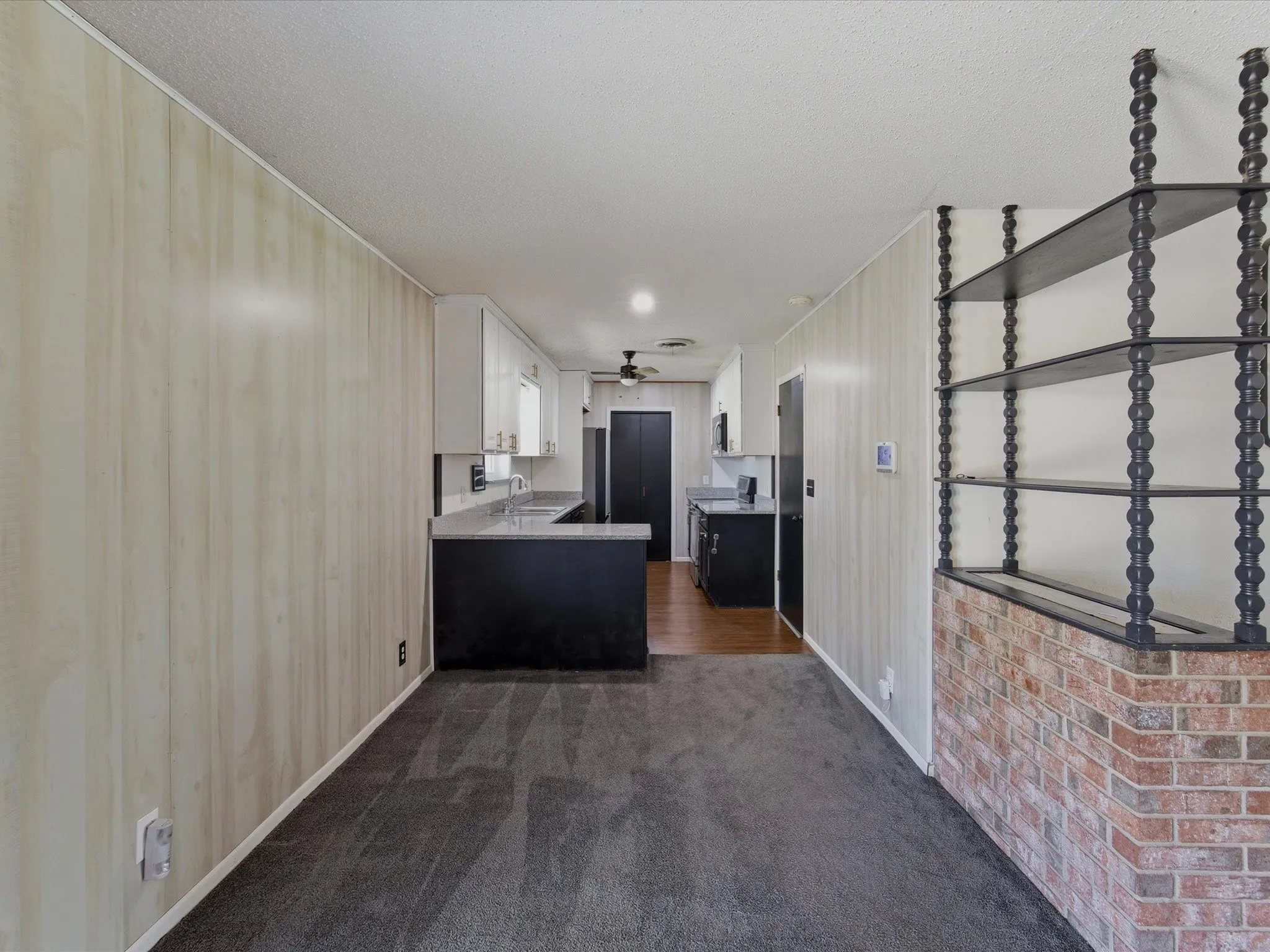 Single Family Residence For Sale in Montague County , 1312 Rock Street, Bowie, Texas 76230, 3 Bedrooms, 2 Bathrooms, 2 Garage spaces, 1,386 Sqft, built in 1967, Preowned, Price $235,000, mls#21227762, Real Estate Agent in Bowie, Homes For Sale in Montague county, Homes For Sale in Bowie, Realtor in Bowie Texas, Real Estate Brokerage Independent Realty Texas, Luminita Cordes Realtor