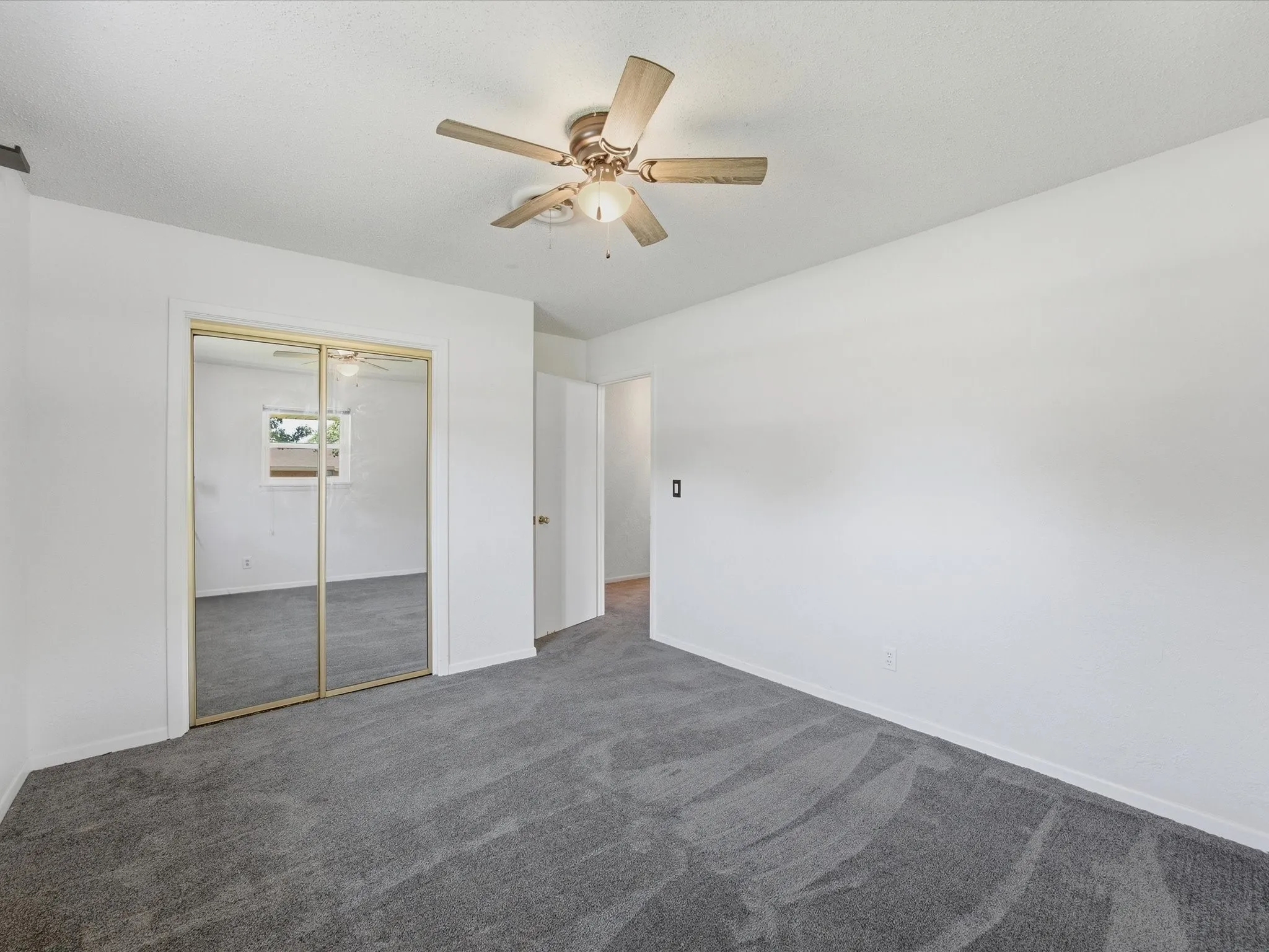 Single Family Residence For Sale in Montague County , 1312 Rock Street, Bowie, Texas 76230, 3 Bedrooms, 2 Bathrooms, 2 Garage spaces, 1,386 Sqft, built in 1967, Preowned, Price $235,000, mls#21227762, Real Estate Agent in Bowie, Homes For Sale in Montague county, Homes For Sale in Bowie, Realtor in Bowie Texas, Real Estate Brokerage Independent Realty Texas, Luminita Cordes Realtor