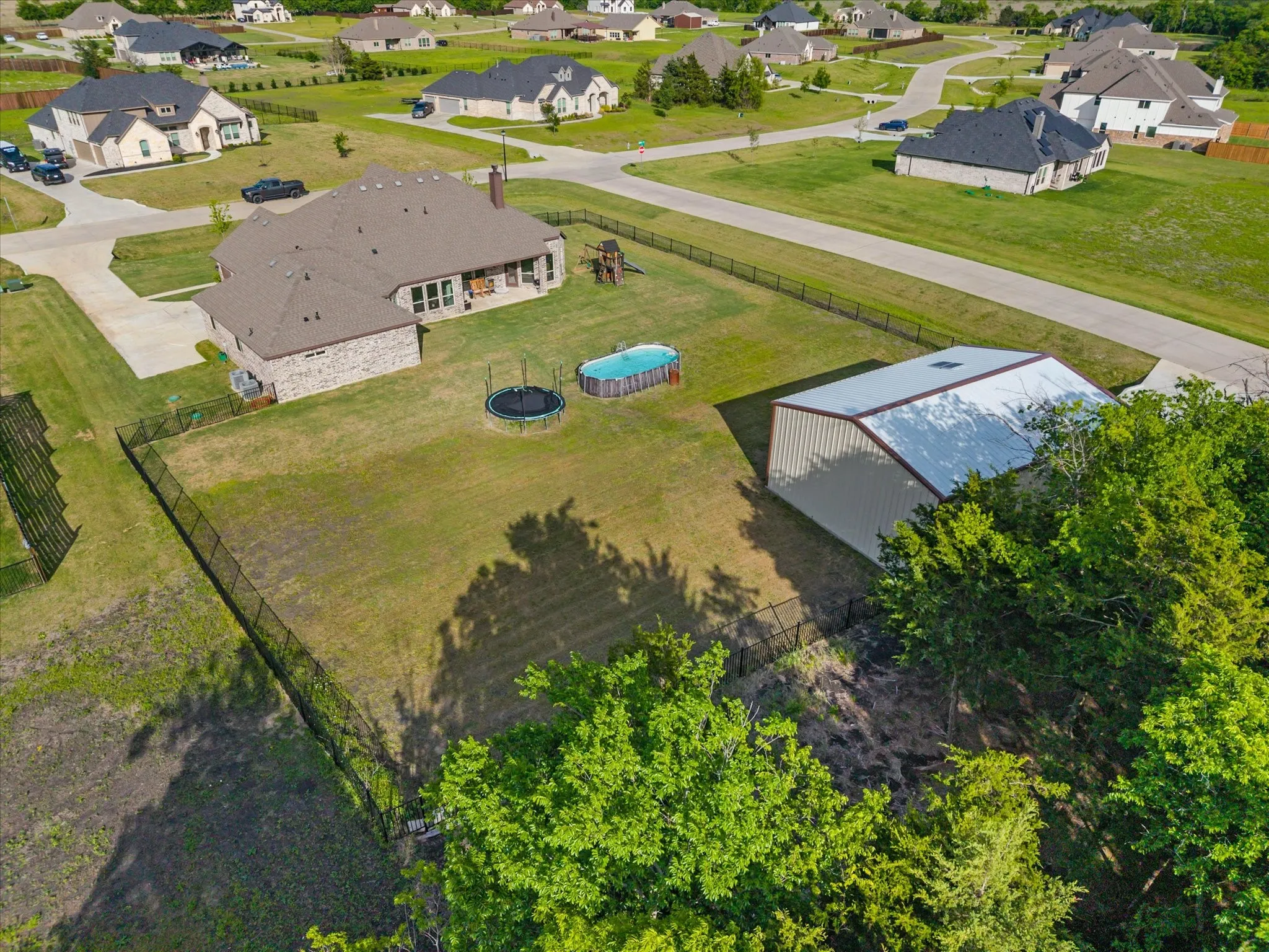 Single Family Residence For Sale in Kaufman County , 1600 Lynx Loop, Forney, Texas 75126, 4 Bedroom, 4 Bathroom, 3 Garage spaces, 3,352 Sqft, built in 2022, mls#21250871, Real Estate Agent in Forney, Homes For Sale in Kaufman county, Homes For Sale in Forney, Realtor in Forney Texas, Real Estate Brokerage Independent Realty Texas, Luminita Cordes Realtor