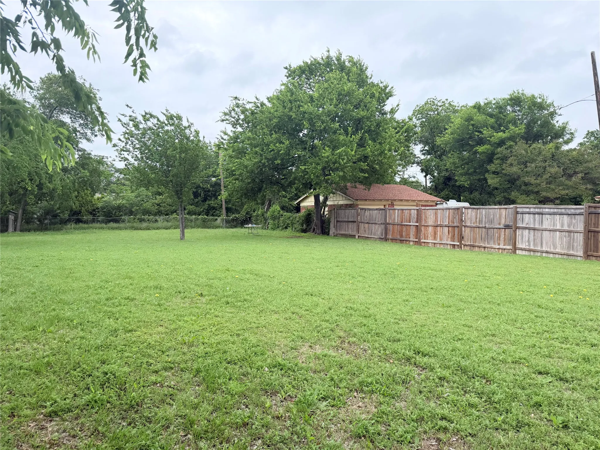 Unimproved Land For Sale in Tarrant County , 5633 Oak Grove Road N, Fort Worth, Texas 76134, 0, 0, Garage spaces, 0 Sqft, built in 1942, mls#21250879, Real Estate Agent in Fort Worth, Homes For Sale in Tarrant county, Homes For Sale in Fort Worth, Realtor in Fort Worth Texas, Real Estate Brokerage Independent Realty Texas, Luminita Cordes Realtor