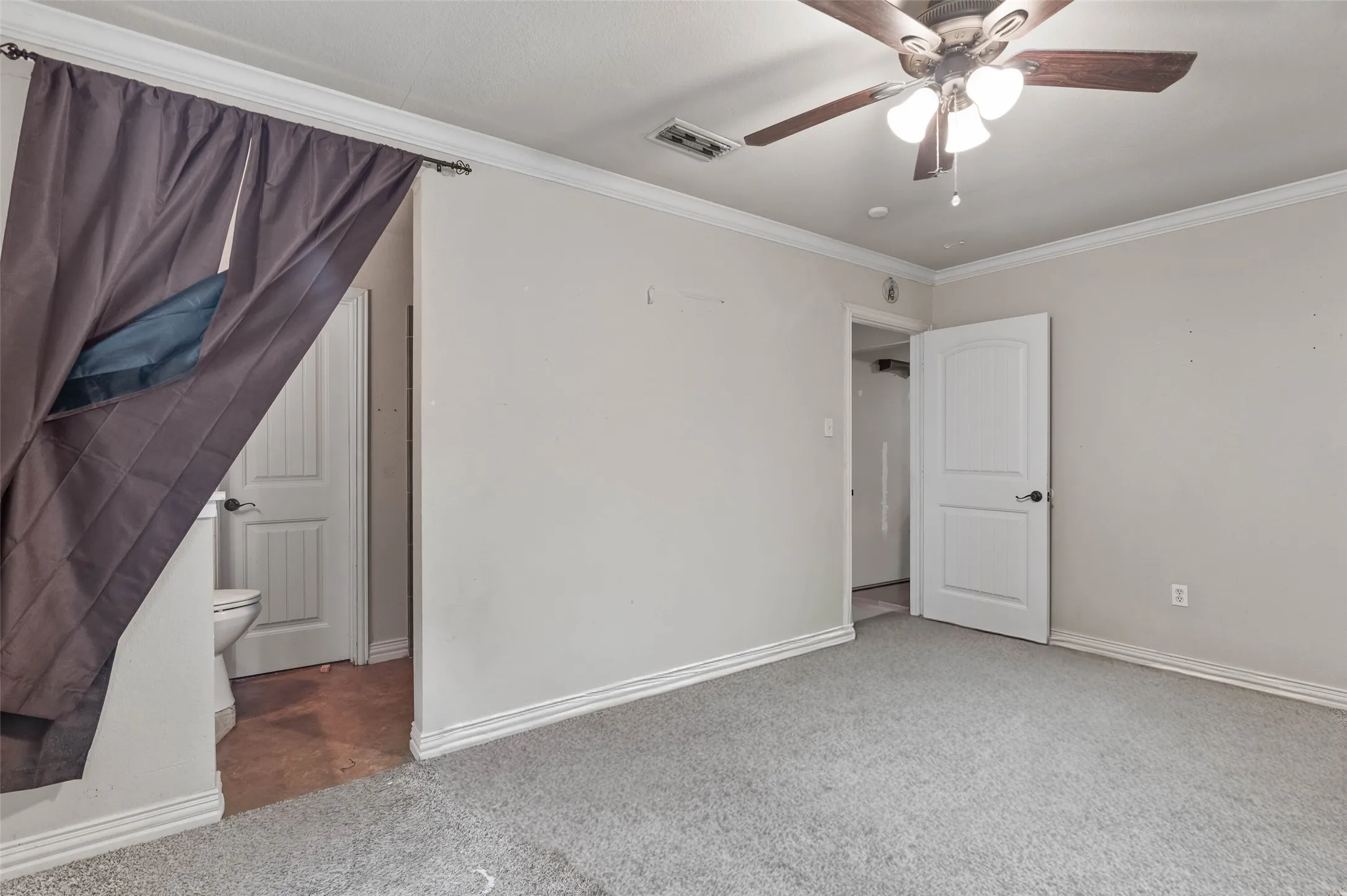 Single Family Residence For Sale in Wise County , 201 Killough Street, Newark, Texas 76071, 2 Bedroom, 2 Bathroom, Garage spaces, 1,000 Sqft, built in 1960, Price $99,900, mls#21250659, Real Estate Agent in Newark, Homes For Sale in Wise county, Homes For Sale in Newark, Realtor in Newark Texas, Real Estate Brokerage Independent Realty Texas, Luminita Cordes Realtor