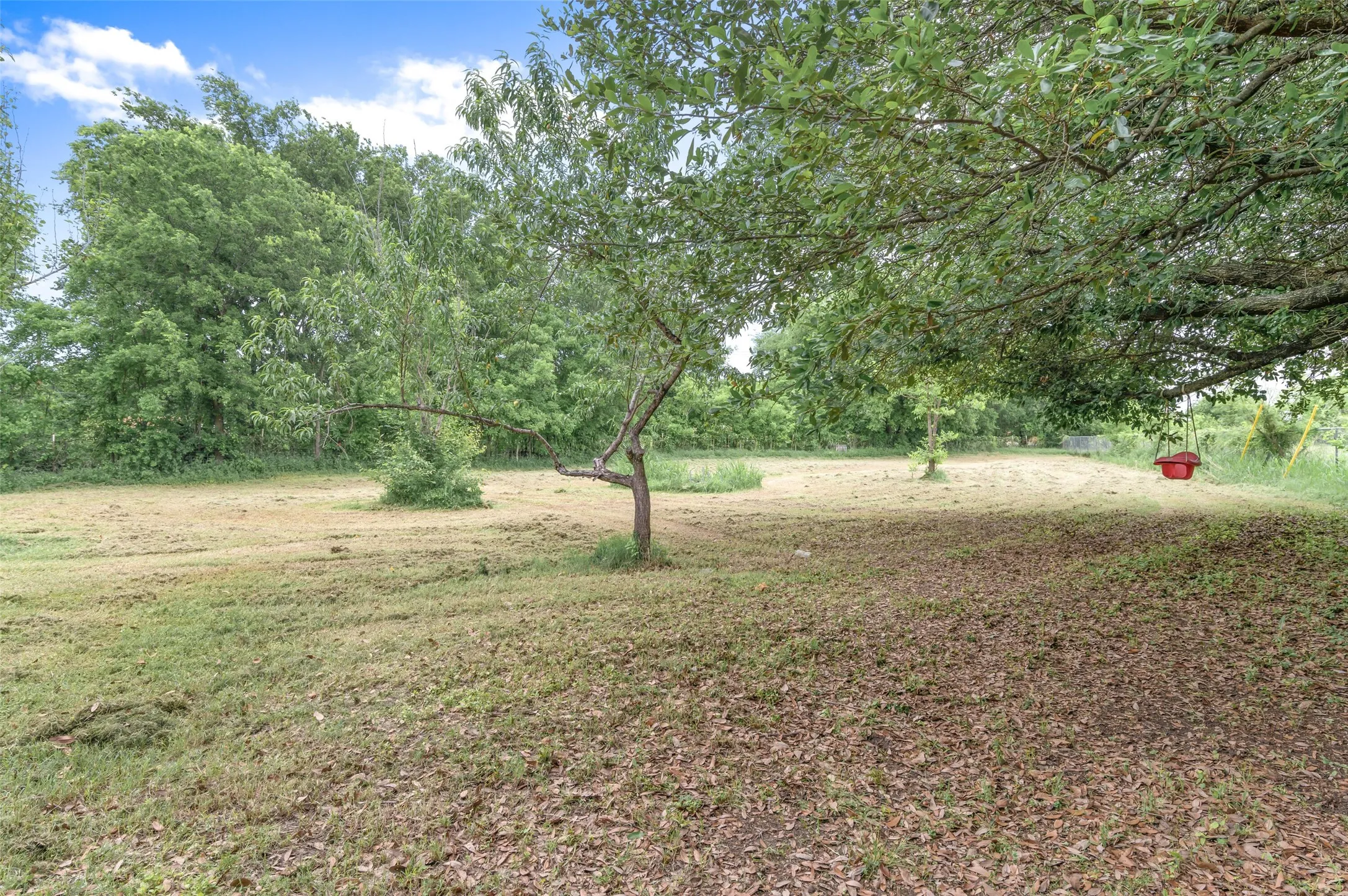 Single Family Residence For Sale in Wise County , 201 Killough Street, Newark, Texas 76071, 2 Bedroom, 2 Bathroom, Garage spaces, 1,000 Sqft, built in 1960, Price $99,900, mls#21250659, Real Estate Agent in Newark, Homes For Sale in Wise county, Homes For Sale in Newark, Realtor in Newark Texas, Real Estate Brokerage Independent Realty Texas, Luminita Cordes Realtor