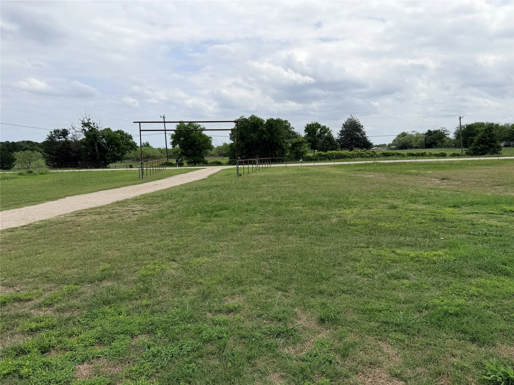 Improved Land For Sale in Ellis County , 192 Fm 1183, Alma, Texas 75119, 0, 0, Garage spaces, 0 Sqft, built in 2022, Price $525,000, mls#21250880, Real Estate Agent in Alma, Homes For Sale in Ellis county, Homes For Sale in Alma, Realtor in Alma Texas, Real Estate Brokerage Independent Realty Texas, Luminita Cordes Realtor