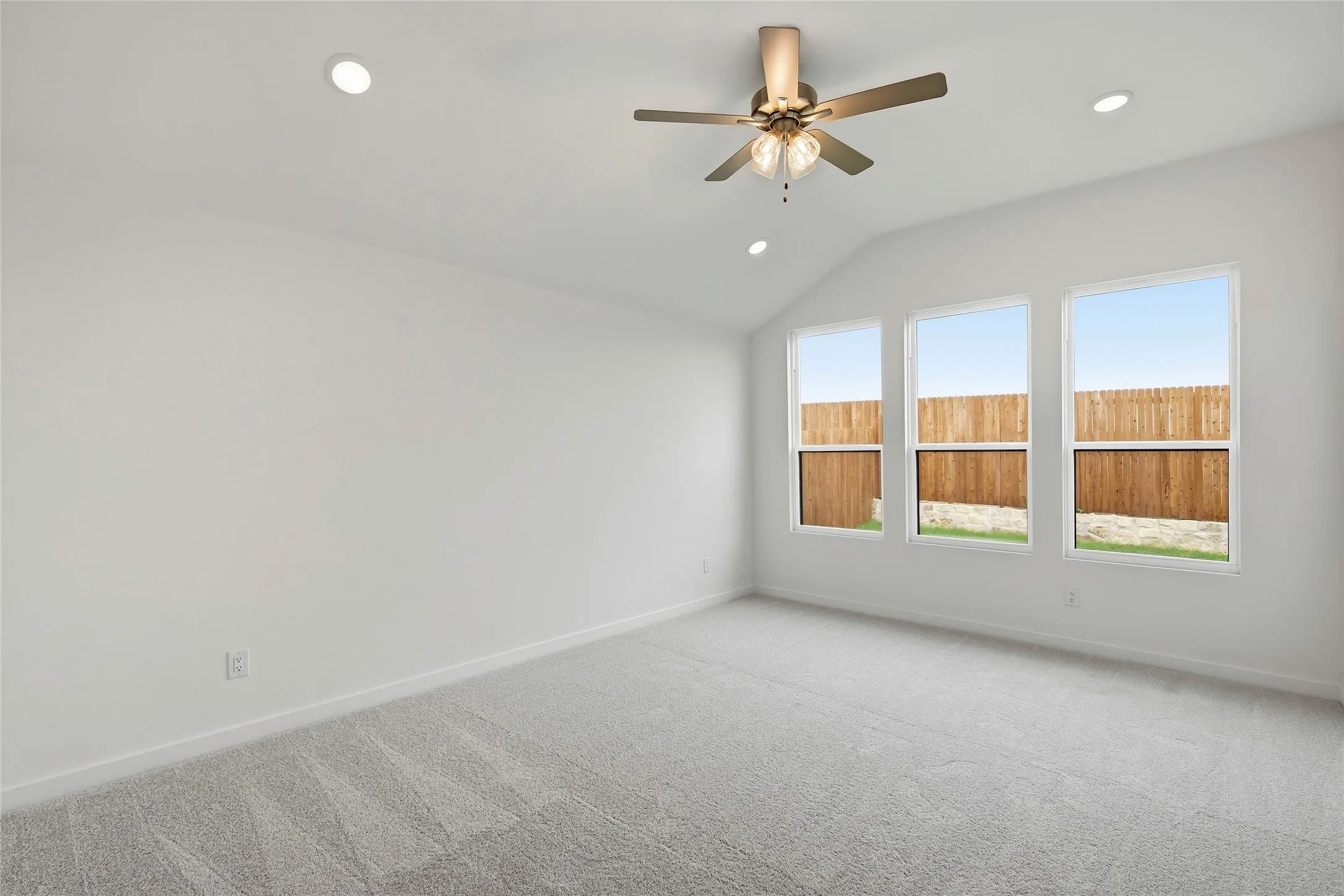 Single Family Residence For Sale in Tarrant County , 4628 Commack Drive, Fort Worth, Texas 76135, 3 Bedroom, 3 Bathroom, 2 Garage spaces, 1,787 Sqft, built in 2026, New Construction - Incomplete, mls#21250922, Real Estate Agent in Fort Worth, Homes For Sale in Tarrant county, Homes For Sale in Fort Worth, Realtor in Fort Worth Texas, Real Estate Brokerage Independent Realty Texas, Luminita Cordes Realtor