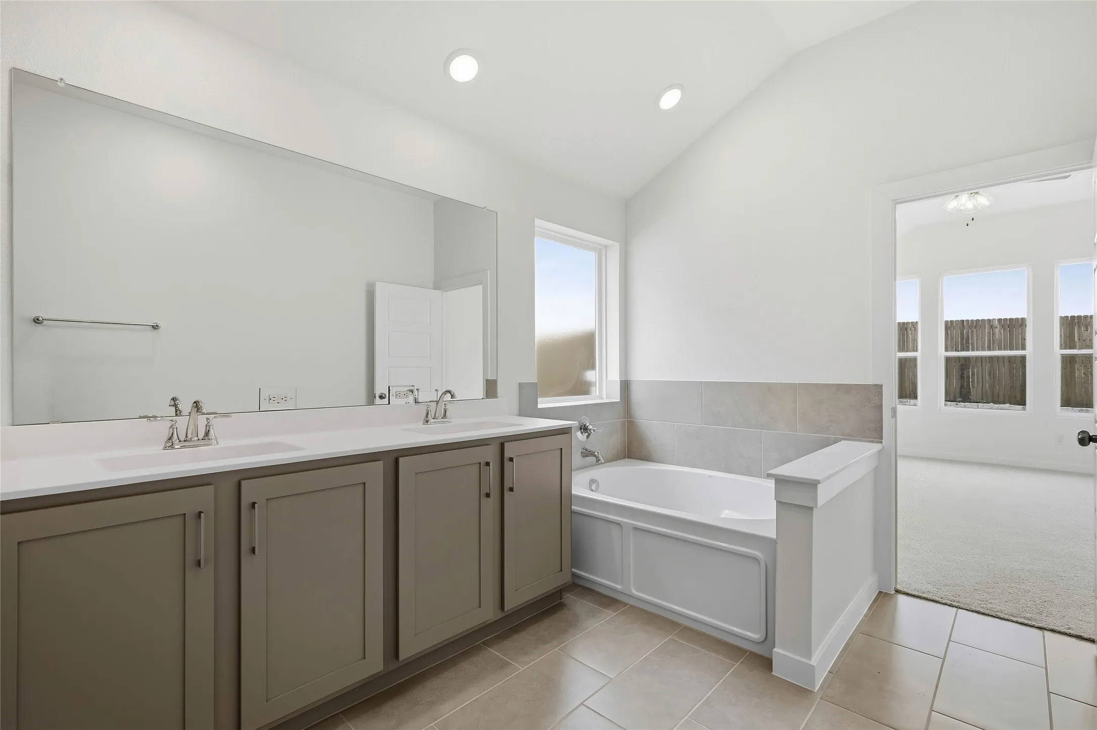 Single Family Residence For Sale in Tarrant County , 4628 Commack Drive, Fort Worth, Texas 76135, 3 Bedroom, 3 Bathroom, 2 Garage spaces, 1,787 Sqft, built in 2026, New Construction - Incomplete, mls#21250922, Real Estate Agent in Fort Worth, Homes For Sale in Tarrant county, Homes For Sale in Fort Worth, Realtor in Fort Worth Texas, Real Estate Brokerage Independent Realty Texas, Luminita Cordes Realtor