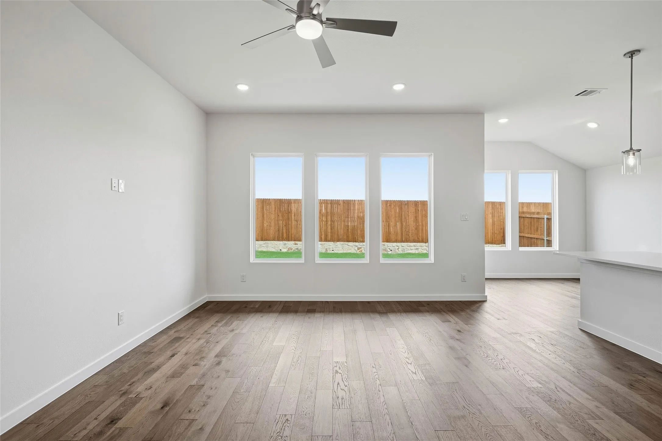 Single Family Residence For Sale in Tarrant County , 4628 Commack Drive, Fort Worth, Texas 76135, 3 Bedroom, 3 Bathroom, 2 Garage spaces, 1,787 Sqft, built in 2026, New Construction - Incomplete, mls#21250922, Real Estate Agent in Fort Worth, Homes For Sale in Tarrant county, Homes For Sale in Fort Worth, Realtor in Fort Worth Texas, Real Estate Brokerage Independent Realty Texas, Luminita Cordes Realtor