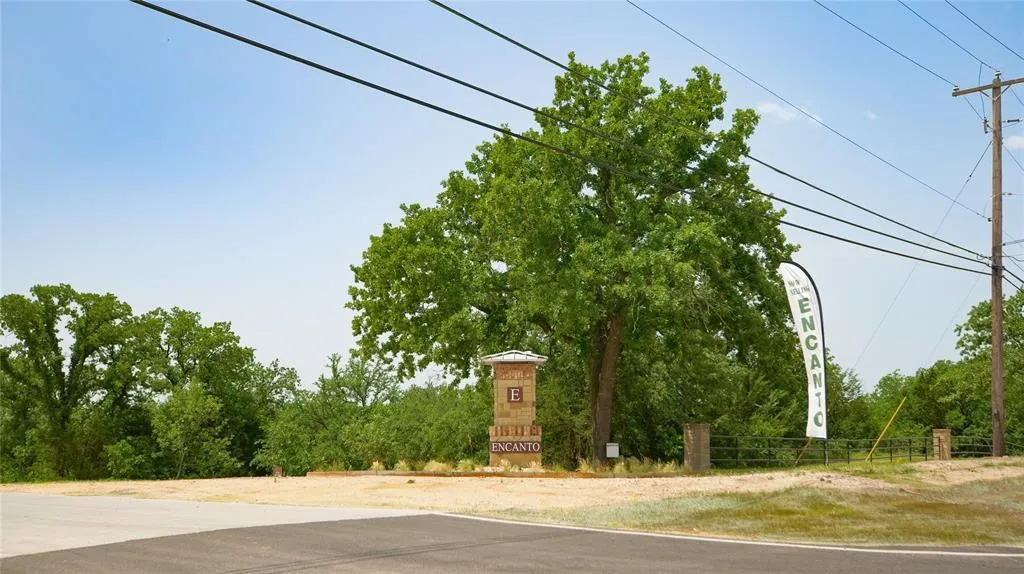 Improved Land For Sale in Tarrant County , 8008 Encanto Way, Azle, Texas 76020, 0, 0, Garage spaces, 0 Sqft, built in 0, Price $350,000, mls#21234923, Real Estate Agent in Azle, Homes For Sale in Tarrant county, Homes For Sale in Azle, Realtor in Azle Texas, Real Estate Brokerage Independent Realty Texas, Luminita Cordes Realtor