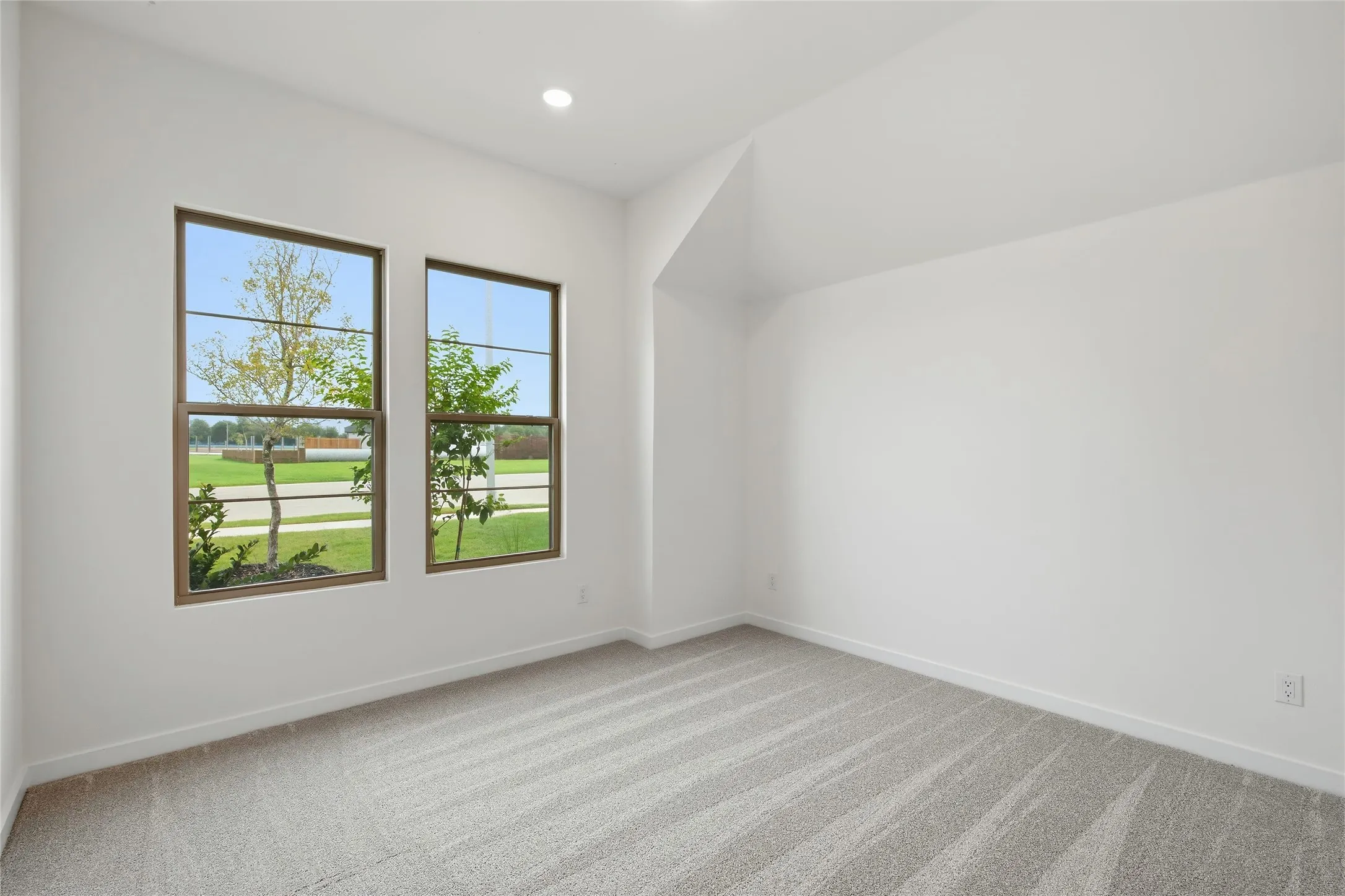 Single Family Residence For Sale in Tarrant County , 6709 Serenity Drive, Fort Worth, Texas 76135, 3 Bedroom, 2 Bathroom, 2 Garage spaces, 1,781 Sqft, built in 2026, New Construction - Incomplete, mls#21250939, Real Estate Agent in Fort Worth, Homes For Sale in Tarrant county, Homes For Sale in Fort Worth, Realtor in Fort Worth Texas, Real Estate Brokerage Independent Realty Texas, Luminita Cordes Realtor