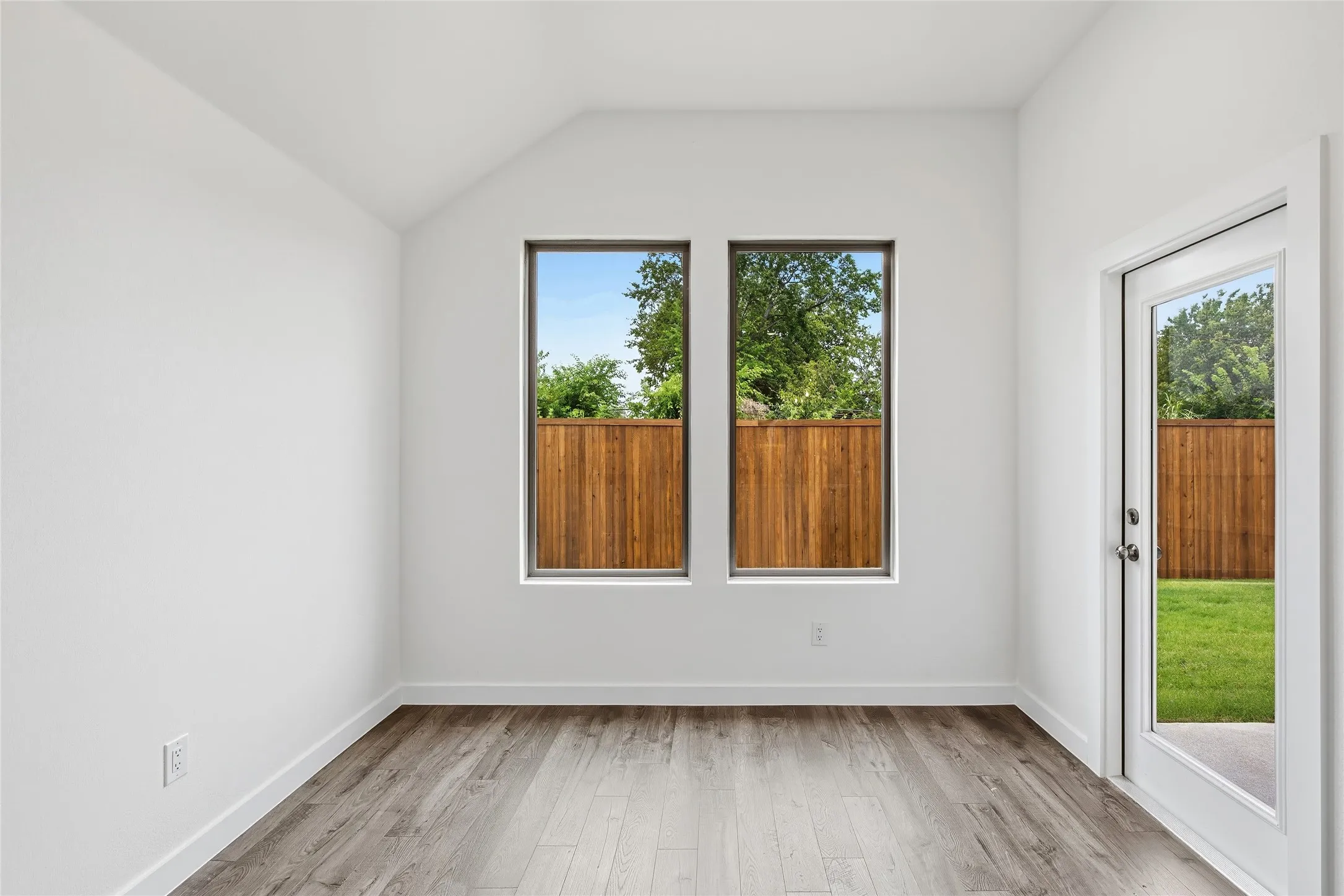 Single Family Residence For Sale in Tarrant County , 6709 Serenity Drive, Fort Worth, Texas 76135, 3 Bedroom, 2 Bathroom, 2 Garage spaces, 1,781 Sqft, built in 2026, New Construction - Incomplete, mls#21250939, Real Estate Agent in Fort Worth, Homes For Sale in Tarrant county, Homes For Sale in Fort Worth, Realtor in Fort Worth Texas, Real Estate Brokerage Independent Realty Texas, Luminita Cordes Realtor