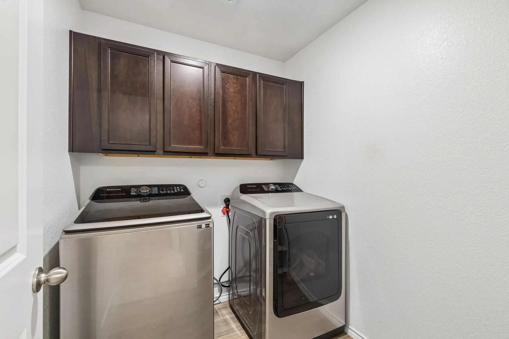 Townhouse For Rent in Kaufman County , 3120 Providence Place, Crandall, Texas 75114, 3 Bedrooms, 3 Bathrooms, 2 Garage spaces, 1,746 Sqft, built in 2022, Preowned, Price $2,200, mls#21249578, Real Estate Agent in Crandall, Homes For Rent in Kaufman county, Homes For Rent in Crandall, Realtor in Crandall Texas, Real Estate Brokerage Independent Realty Texas, Luminita Cordes Realtor