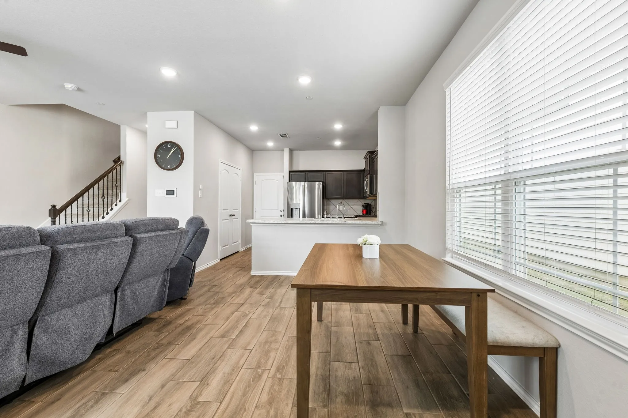 Townhouse For Rent in Kaufman County , 3120 Providence Place, Crandall, Texas 75114, 3 Bedrooms, 3 Bathrooms, 2 Garage spaces, 1,746 Sqft, built in 2022, Preowned, Price $2,200, mls#21249578, Real Estate Agent in Crandall, Homes For Rent in Kaufman county, Homes For Rent in Crandall, Realtor in Crandall Texas, Real Estate Brokerage Independent Realty Texas, Luminita Cordes Realtor