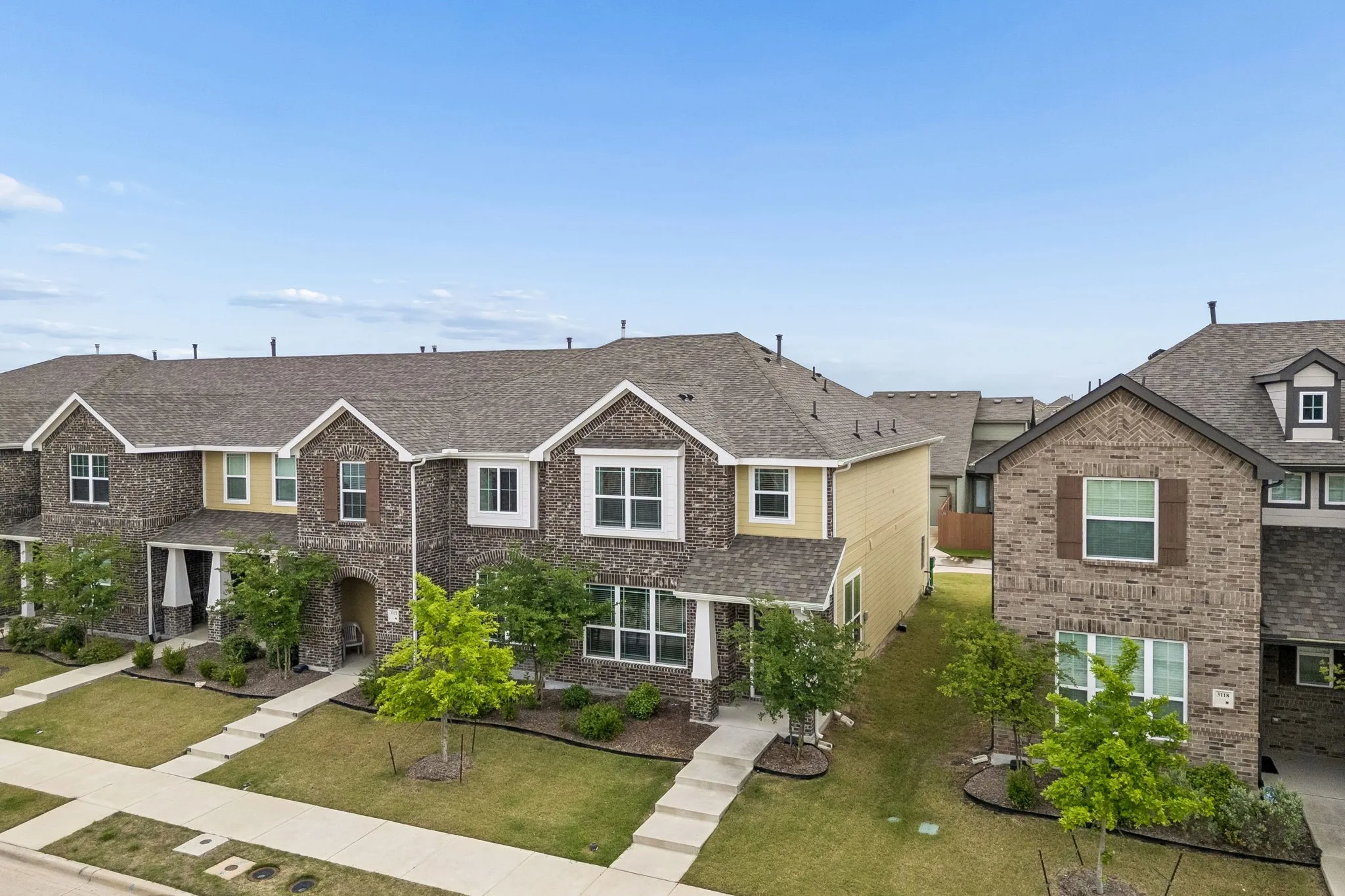 Townhouse For Rent in Kaufman County , 3120 Providence Place, Crandall, Texas 75114, 3 Bedrooms, 3 Bathrooms, 2 Garage spaces, 1,746 Sqft, built in 2022, Preowned, Price $2,200, mls#21249578, Real Estate Agent in Crandall, Homes For Rent in Kaufman county, Homes For Rent in Crandall, Realtor in Crandall Texas, Real Estate Brokerage Independent Realty Texas, Luminita Cordes Realtor