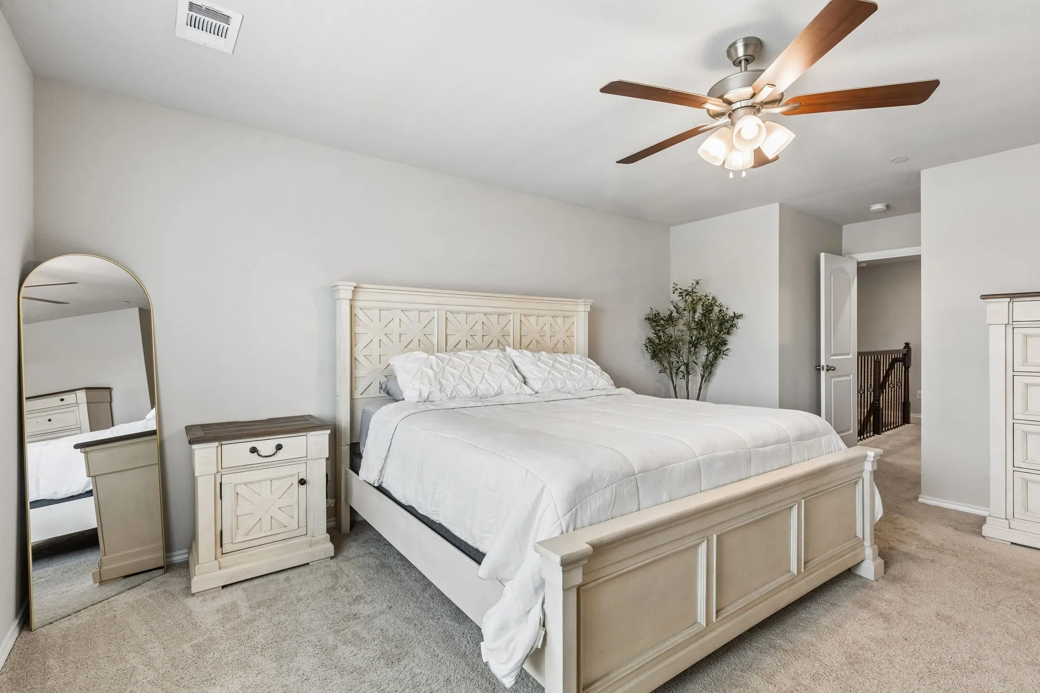 Townhouse For Rent in Kaufman County , 3120 Providence Place, Crandall, Texas 75114, 3 Bedrooms, 3 Bathrooms, 2 Garage spaces, 1,746 Sqft, built in 2022, Preowned, Price $2,200, mls#21249578, Real Estate Agent in Crandall, Homes For Rent in Kaufman county, Homes For Rent in Crandall, Realtor in Crandall Texas, Real Estate Brokerage Independent Realty Texas, Luminita Cordes Realtor