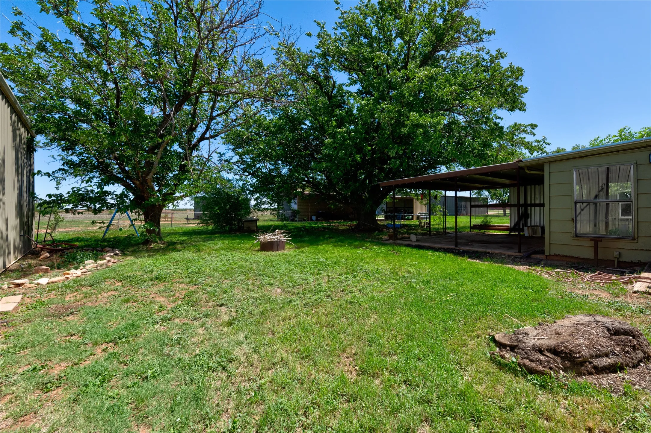Single Family Residence For Sale in Taylor County , 315 Fm 126, Merkel, Texas 79536, 3 Bedroom, 2 Bathroom, 2 Garage spaces, 1,551 Sqft, built in 1978, Preowned, mls#21249841, Real Estate Agent in Merkel, Homes For Sale in Taylor county, Homes For Sale in Merkel, Realtor in Merkel Texas, Real Estate Brokerage Independent Realty Texas, Luminita Cordes Realtor