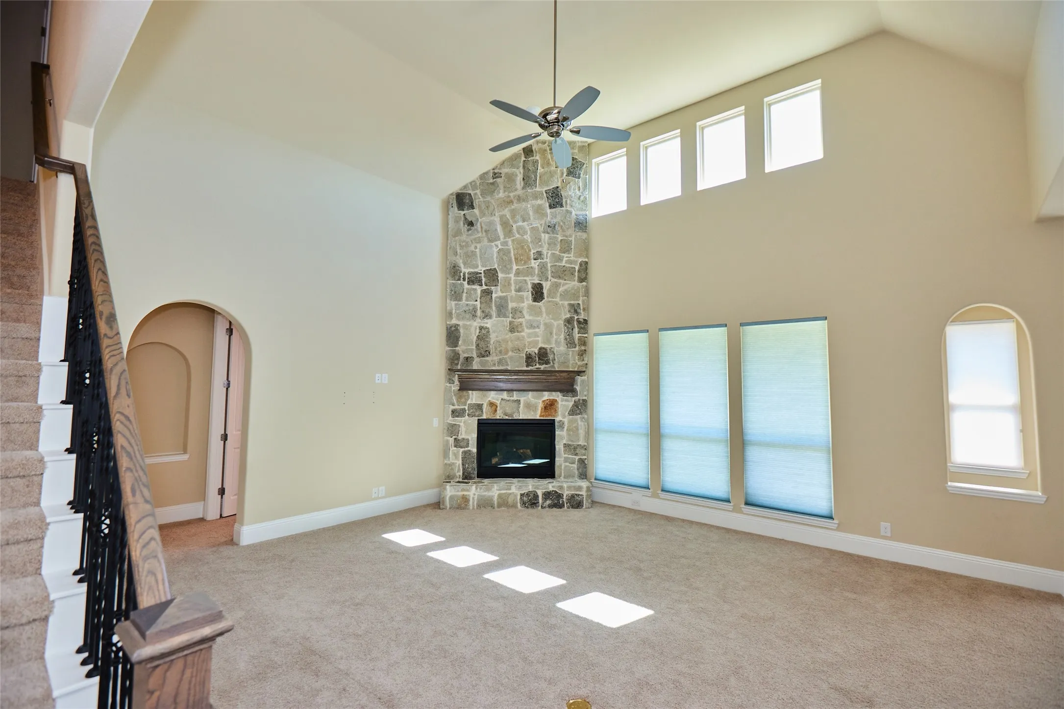 Single Family Residence For Rent in Collin County , 1460 Waterton Drive, Prosper, Texas 75078, 5 Bedrooms, 5 Bathrooms, 4 Garage spaces, 4,253 Sqft, built in 2022, Preowned, Price $4,500, mls#21250982, Real Estate Agent in Prosper, Homes For Rent in Collin county, Homes For Rent in Prosper, Realtor in Prosper Texas, Real Estate Brokerage Independent Realty Texas, Luminita Cordes Realtor