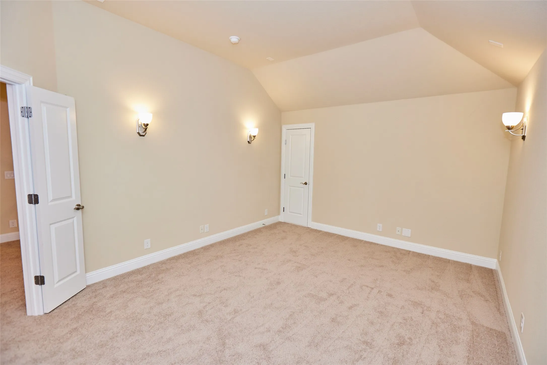 Single Family Residence For Rent in Collin County , 1460 Waterton Drive, Prosper, Texas 75078, 5 Bedrooms, 5 Bathrooms, 4 Garage spaces, 4,253 Sqft, built in 2022, Preowned, Price $4,500, mls#21250982, Real Estate Agent in Prosper, Homes For Rent in Collin county, Homes For Rent in Prosper, Realtor in Prosper Texas, Real Estate Brokerage Independent Realty Texas, Luminita Cordes Realtor