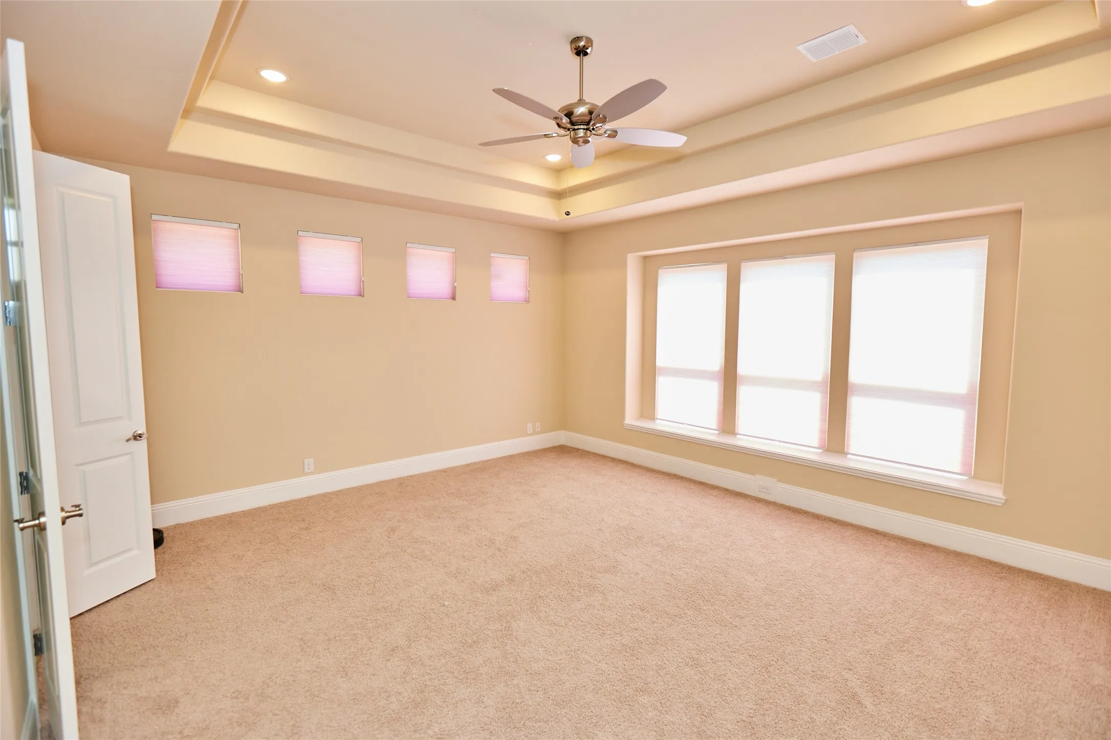 Single Family Residence For Rent in Collin County , 1460 Waterton Drive, Prosper, Texas 75078, 5 Bedrooms, 5 Bathrooms, 4 Garage spaces, 4,253 Sqft, built in 2022, Preowned, Price $4,500, mls#21250982, Real Estate Agent in Prosper, Homes For Rent in Collin county, Homes For Rent in Prosper, Realtor in Prosper Texas, Real Estate Brokerage Independent Realty Texas, Luminita Cordes Realtor