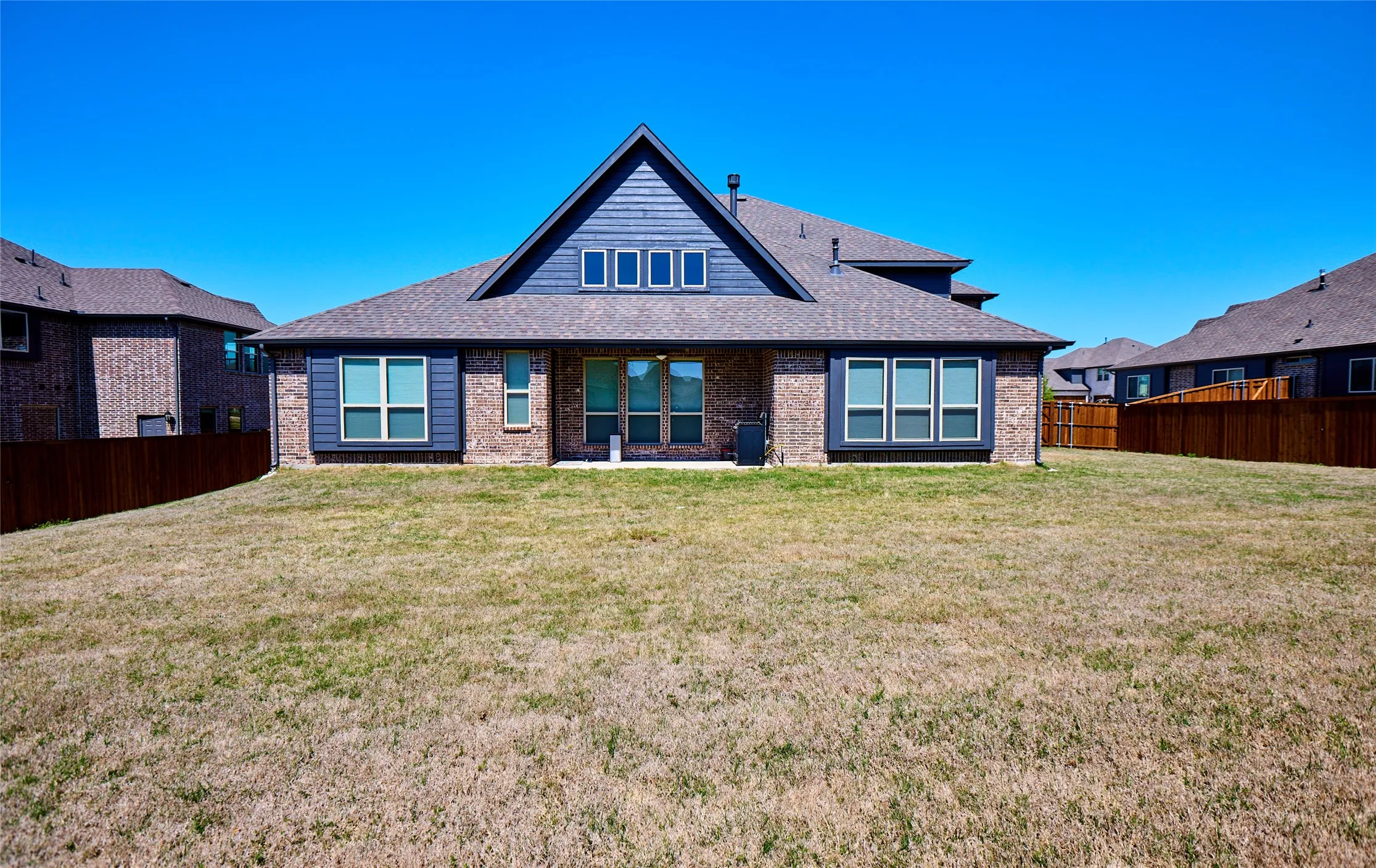 Single Family Residence For Rent in Collin County , 1460 Waterton Drive, Prosper, Texas 75078, 5 Bedrooms, 5 Bathrooms, 4 Garage spaces, 4,253 Sqft, built in 2022, Preowned, Price $4,500, mls#21250982, Real Estate Agent in Prosper, Homes For Rent in Collin county, Homes For Rent in Prosper, Realtor in Prosper Texas, Real Estate Brokerage Independent Realty Texas, Luminita Cordes Realtor