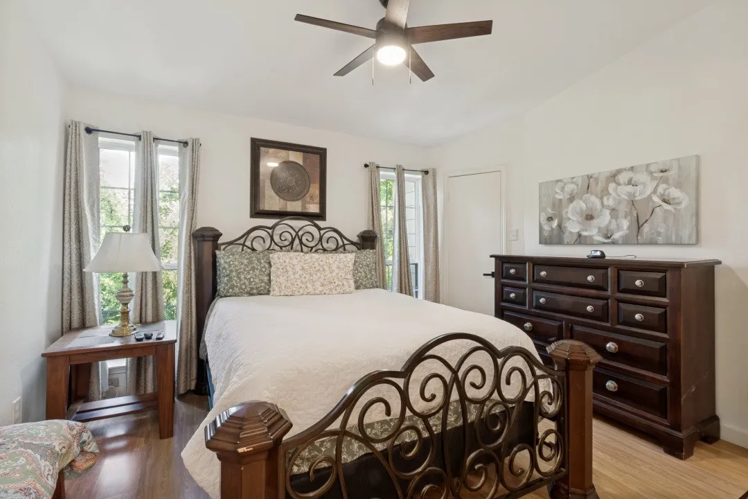 Condominium For Sale in Dallas County , 11655 Audelia Road 405, Dallas, Texas 75243, 2 Bedroom, 2 Bathroom, Garage spaces, 983 Sqft, built in 1982, mls#21244929, Real Estate Agent in Dallas, Homes For Sale in Dallas county, Homes For Sale in Dallas, Realtor in Dallas Texas, Real Estate Brokerage Independent Realty Texas, Luminita Cordes Realtor