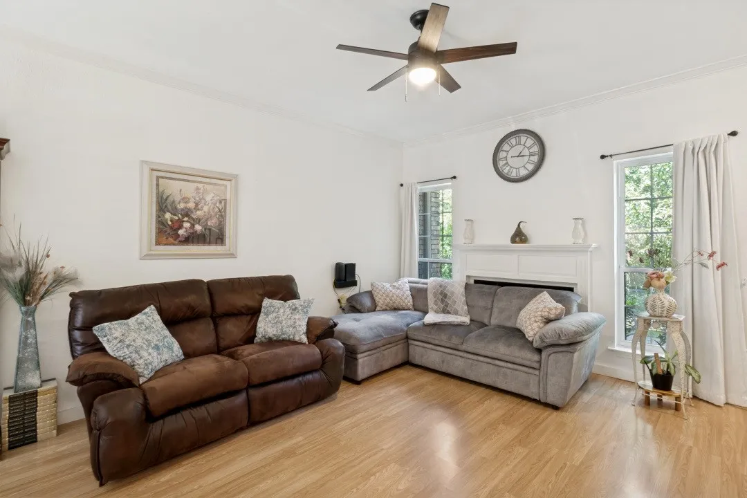Condominium For Sale in Dallas County , 11655 Audelia Road 405, Dallas, Texas 75243, 2 Bedroom, 2 Bathroom, Garage spaces, 983 Sqft, built in 1982, mls#21244929, Real Estate Agent in Dallas, Homes For Sale in Dallas county, Homes For Sale in Dallas, Realtor in Dallas Texas, Real Estate Brokerage Independent Realty Texas, Luminita Cordes Realtor