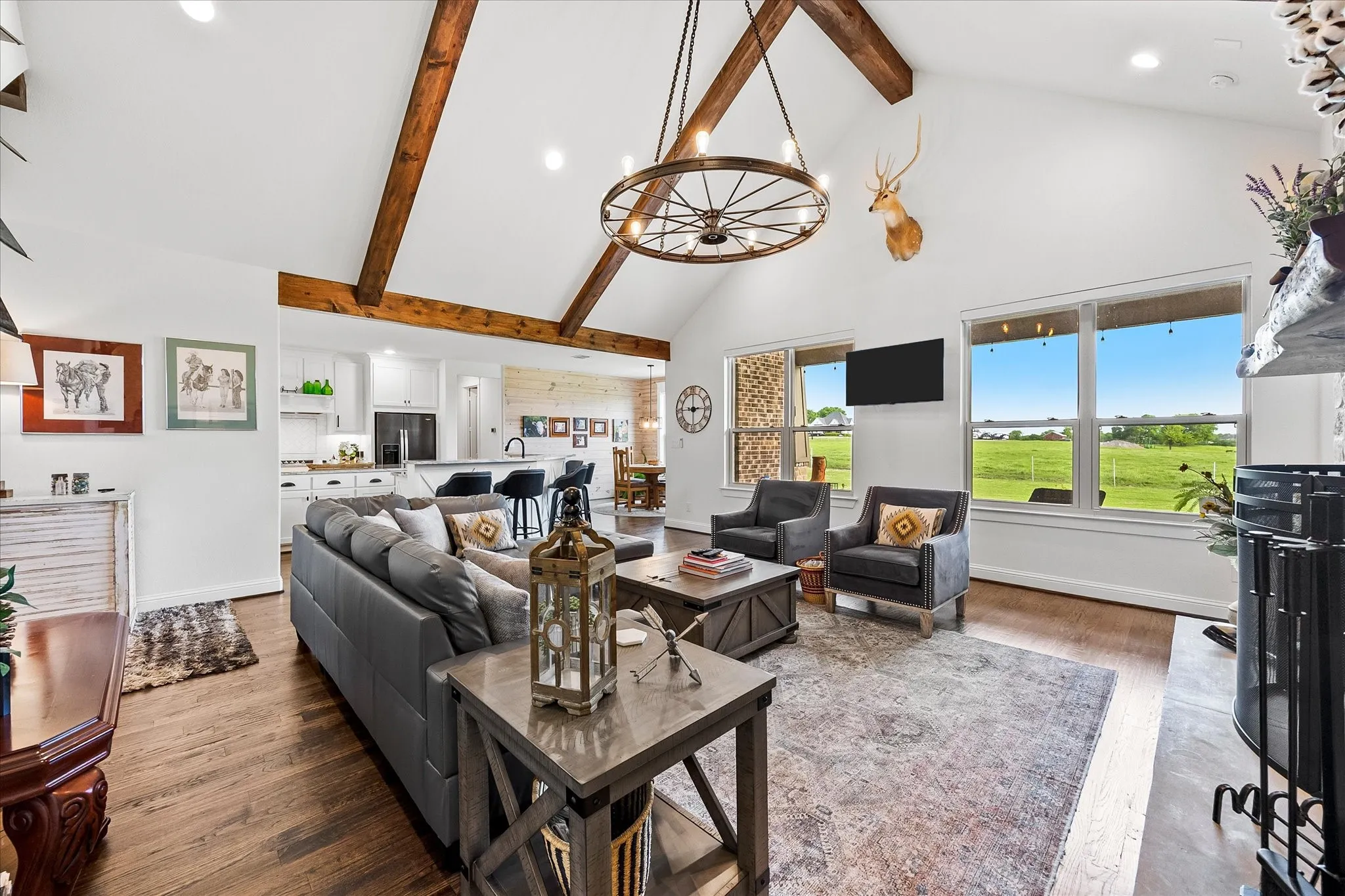 Single Family Residence For Sale in Collin County , 331 Mcclendon Road, Lavon, Texas 75166, 3 Bedrooms, 3 Bathrooms, 2 Garage spaces, 3,530 Sqft, built in 2018, Preowned, Price $739,900, mls#21251014, Real Estate Agent in Lavon, Homes For Sale in Collin county, Homes For Sale in Lavon, Realtor in Lavon Texas, Real Estate Brokerage Independent Realty Texas, Luminita Cordes Realtor