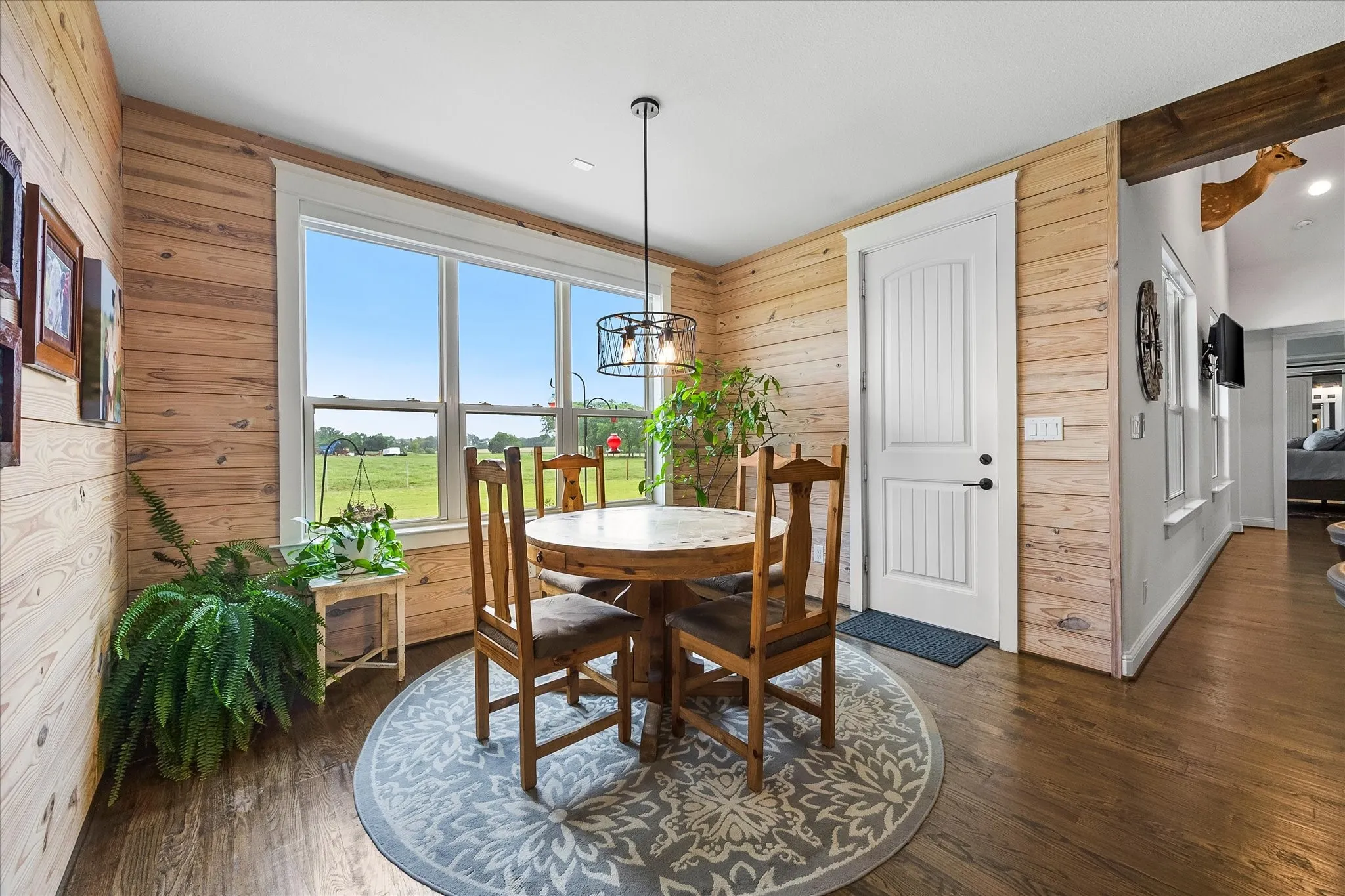 Single Family Residence For Sale in Collin County , 331 Mcclendon Road, Lavon, Texas 75166, 3 Bedrooms, 3 Bathrooms, 2 Garage spaces, 3,530 Sqft, built in 2018, Preowned, Price $739,900, mls#21251014, Real Estate Agent in Lavon, Homes For Sale in Collin county, Homes For Sale in Lavon, Realtor in Lavon Texas, Real Estate Brokerage Independent Realty Texas, Luminita Cordes Realtor