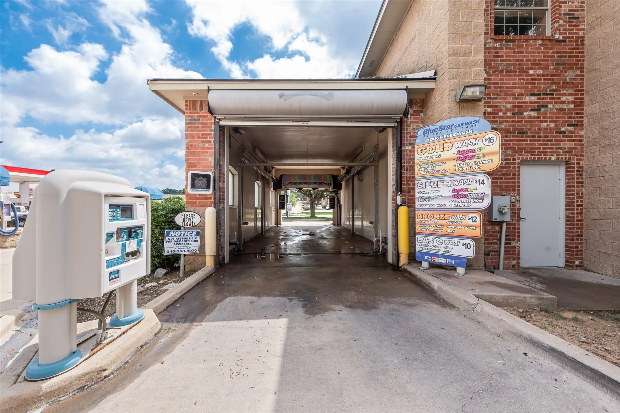 Business For Sale in Denton County , 1704 Teasley Lane, Denton, Texas 76205, 0, 0, Garage spaces, 0 Sqft, built in 2004, Preowned, mls#21246792, Real Estate Agent in Denton, Homes For Sale in Denton county, Homes For Sale in Denton, Realtor in Denton Texas, Real Estate Brokerage Independent Realty Texas, Luminita Cordes Realtor