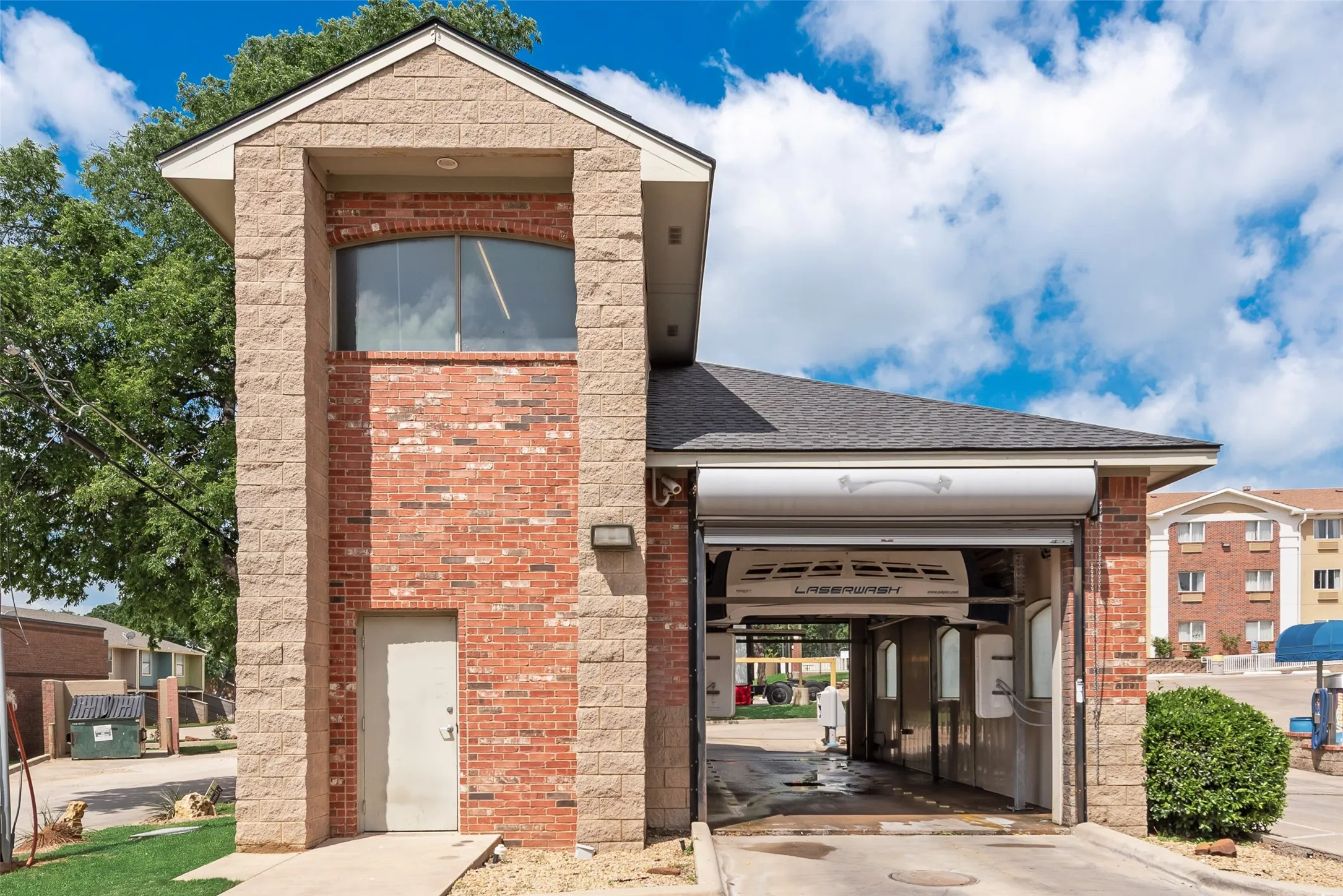 Business For Sale in Denton County , 1704 Teasley Lane, Denton, Texas 76205, 0, 0, Garage spaces, 0 Sqft, built in 2004, Preowned, mls#21246792, Real Estate Agent in Denton, Homes For Sale in Denton county, Homes For Sale in Denton, Realtor in Denton Texas, Real Estate Brokerage Independent Realty Texas, Luminita Cordes Realtor