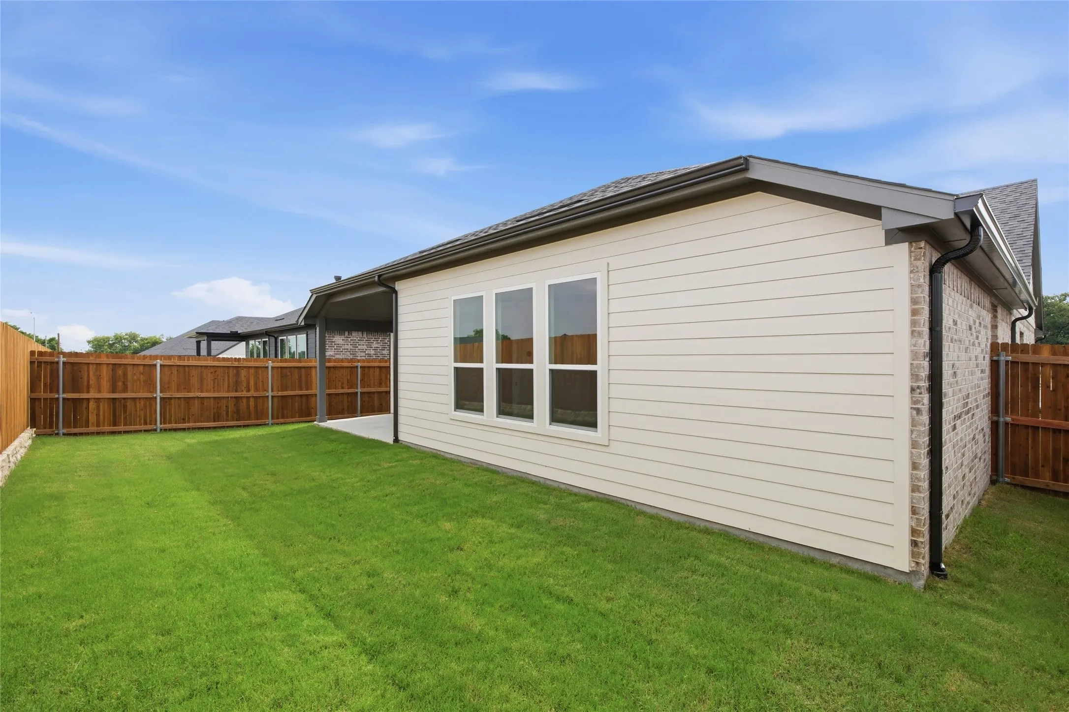 Single Family Residence For Sale in Tarrant County , 4624 Commack Drive, Fort Worth, Texas 76135, 3 Bedroom, 2 Bathroom, 2 Garage spaces, 1,957 Sqft, built in 2026, New Construction - Incomplete, mls#21251020, Real Estate Agent in Fort Worth, Homes For Sale in Tarrant county, Homes For Sale in Fort Worth, Realtor in Fort Worth Texas, Real Estate Brokerage Independent Realty Texas, Luminita Cordes Realtor
