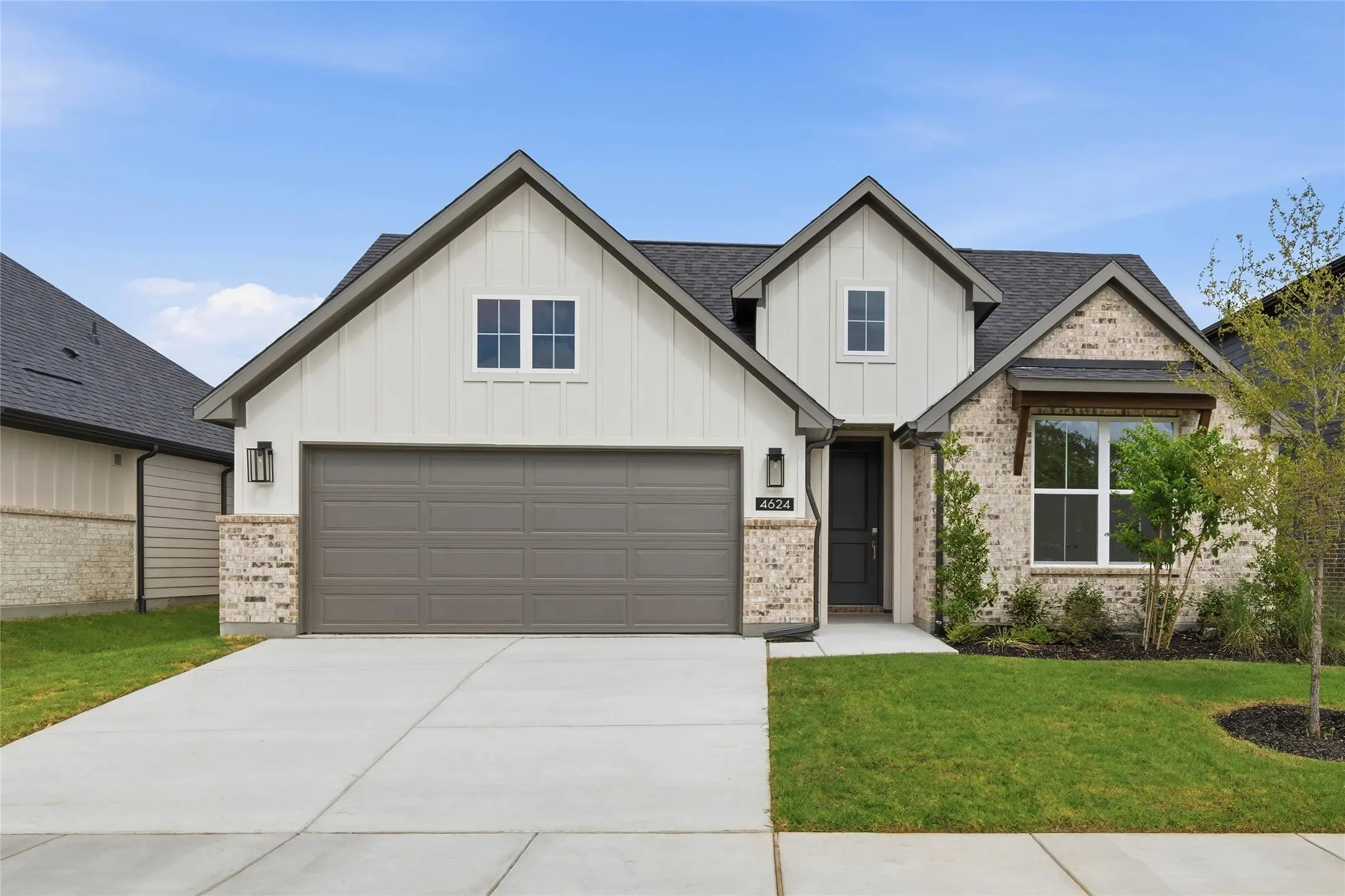 Single Family Residence For Sale in Tarrant County , 4624 Commack Drive, Fort Worth, Texas 76135, 3 Bedroom, 2 Bathroom, 2 Garage spaces, 1,957 Sqft, built in 2026, New Construction - Incomplete, mls#21251020, Real Estate Agent in Fort Worth, Homes For Sale in Tarrant county, Homes For Sale in Fort Worth, Realtor in Fort Worth Texas, Real Estate Brokerage Independent Realty Texas, Luminita Cordes Realtor