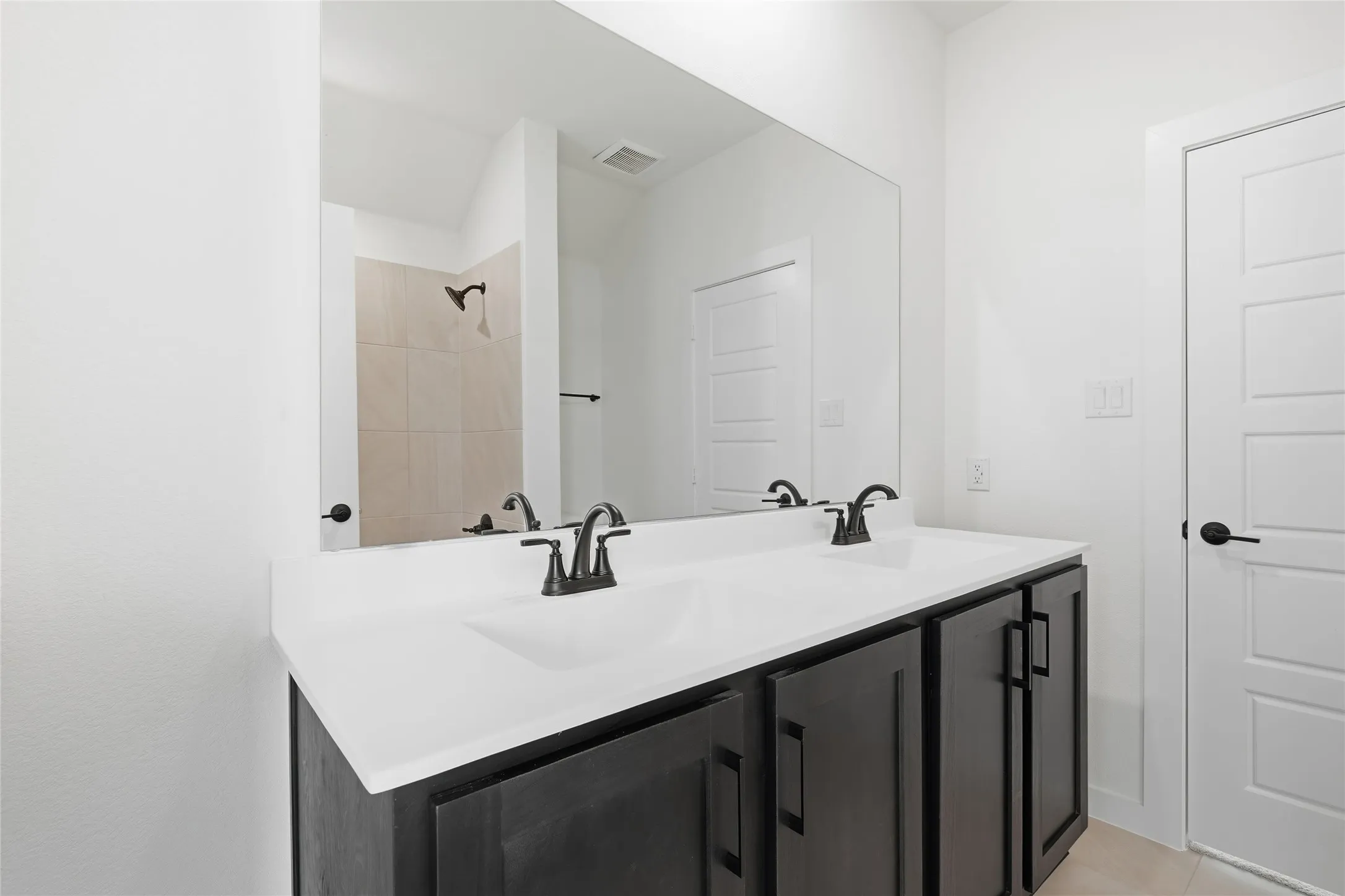 Single Family Residence For Sale in Tarrant County , 6705 Serenity Drive, Fort Worth, Texas 76135, 4 Bedroom, 3 Bathroom, 2 Garage spaces, 2,726 Sqft, built in 2026, New Construction - Incomplete, mls#21251027, Real Estate Agent in Fort Worth, Homes For Sale in Tarrant county, Homes For Sale in Fort Worth, Realtor in Fort Worth Texas, Real Estate Brokerage Independent Realty Texas, Luminita Cordes Realtor