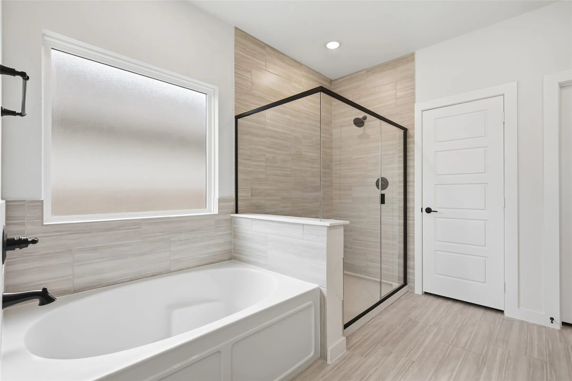 Single Family Residence For Sale in Tarrant County , 6705 Serenity Drive, Fort Worth, Texas 76135, 4 Bedroom, 3 Bathroom, 2 Garage spaces, 2,726 Sqft, built in 2026, New Construction - Incomplete, mls#21251027, Real Estate Agent in Fort Worth, Homes For Sale in Tarrant county, Homes For Sale in Fort Worth, Realtor in Fort Worth Texas, Real Estate Brokerage Independent Realty Texas, Luminita Cordes Realtor