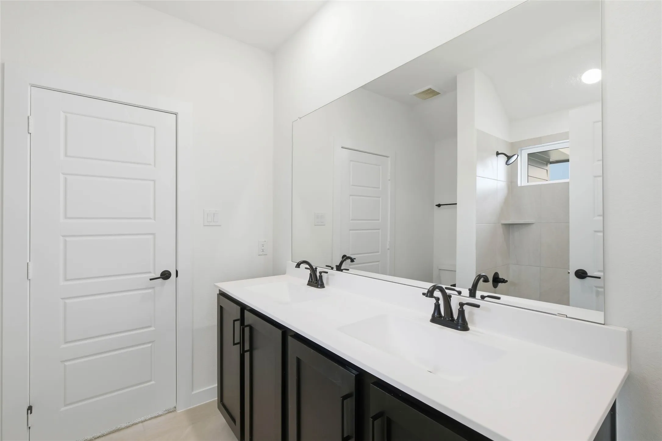 Single Family Residence For Sale in Tarrant County , 4632 Commack Drive, Fort Worth, Texas 76135, 3 Bedroom, 3 Bathroom, 2 Garage spaces, 2,719 Sqft, built in 2026, New Construction - Incomplete, mls#21251043, Real Estate Agent in Fort Worth, Homes For Sale in Tarrant county, Homes For Sale in Fort Worth, Realtor in Fort Worth Texas, Real Estate Brokerage Independent Realty Texas, Luminita Cordes Realtor