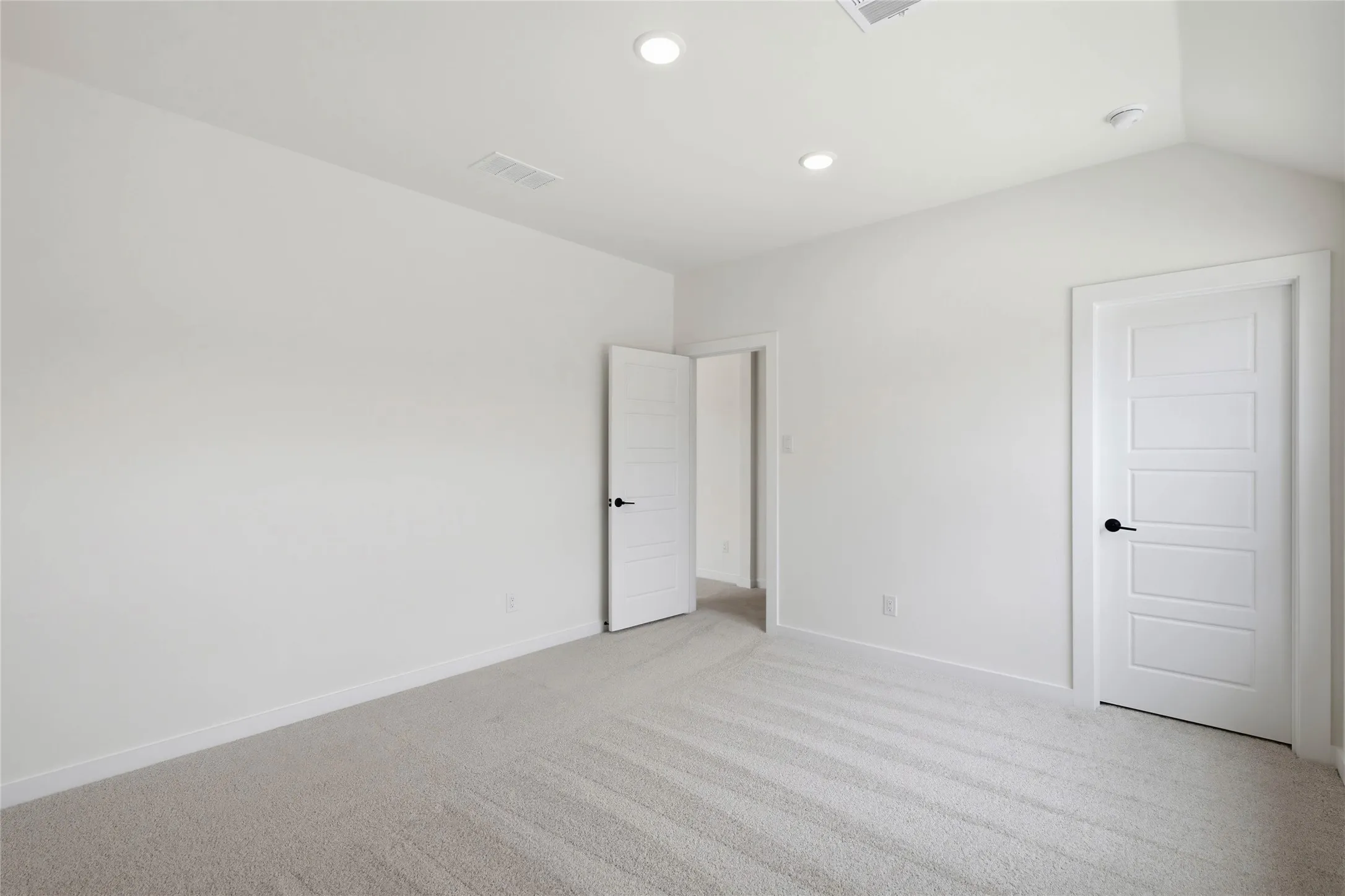 Single Family Residence For Sale in Tarrant County , 4632 Commack Drive, Fort Worth, Texas 76135, 3 Bedroom, 3 Bathroom, 2 Garage spaces, 2,719 Sqft, built in 2026, New Construction - Incomplete, mls#21251043, Real Estate Agent in Fort Worth, Homes For Sale in Tarrant county, Homes For Sale in Fort Worth, Realtor in Fort Worth Texas, Real Estate Brokerage Independent Realty Texas, Luminita Cordes Realtor