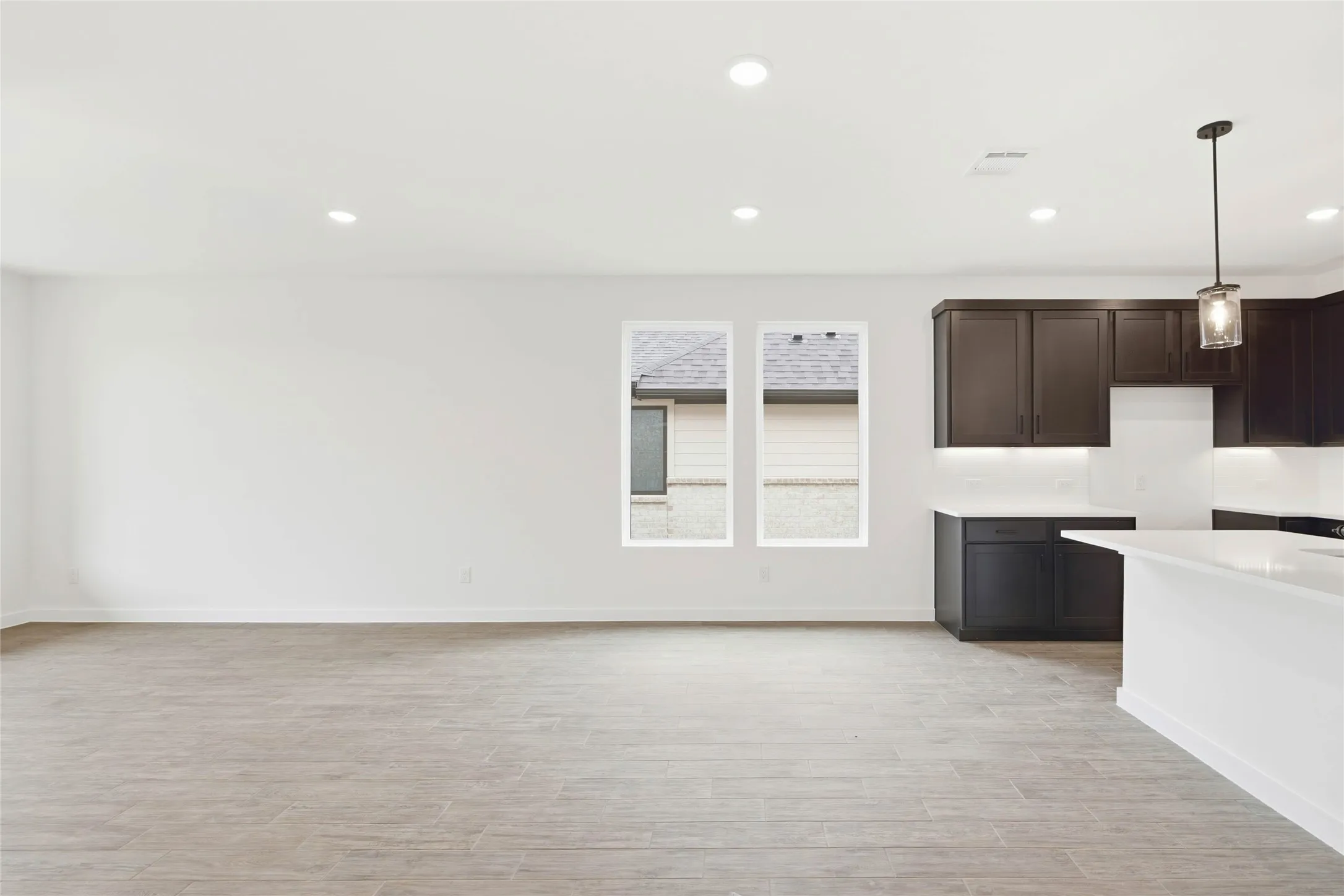 Single Family Residence For Sale in Tarrant County , 4632 Commack Drive, Fort Worth, Texas 76135, 3 Bedroom, 3 Bathroom, 2 Garage spaces, 2,719 Sqft, built in 2026, New Construction - Incomplete, mls#21251043, Real Estate Agent in Fort Worth, Homes For Sale in Tarrant county, Homes For Sale in Fort Worth, Realtor in Fort Worth Texas, Real Estate Brokerage Independent Realty Texas, Luminita Cordes Realtor